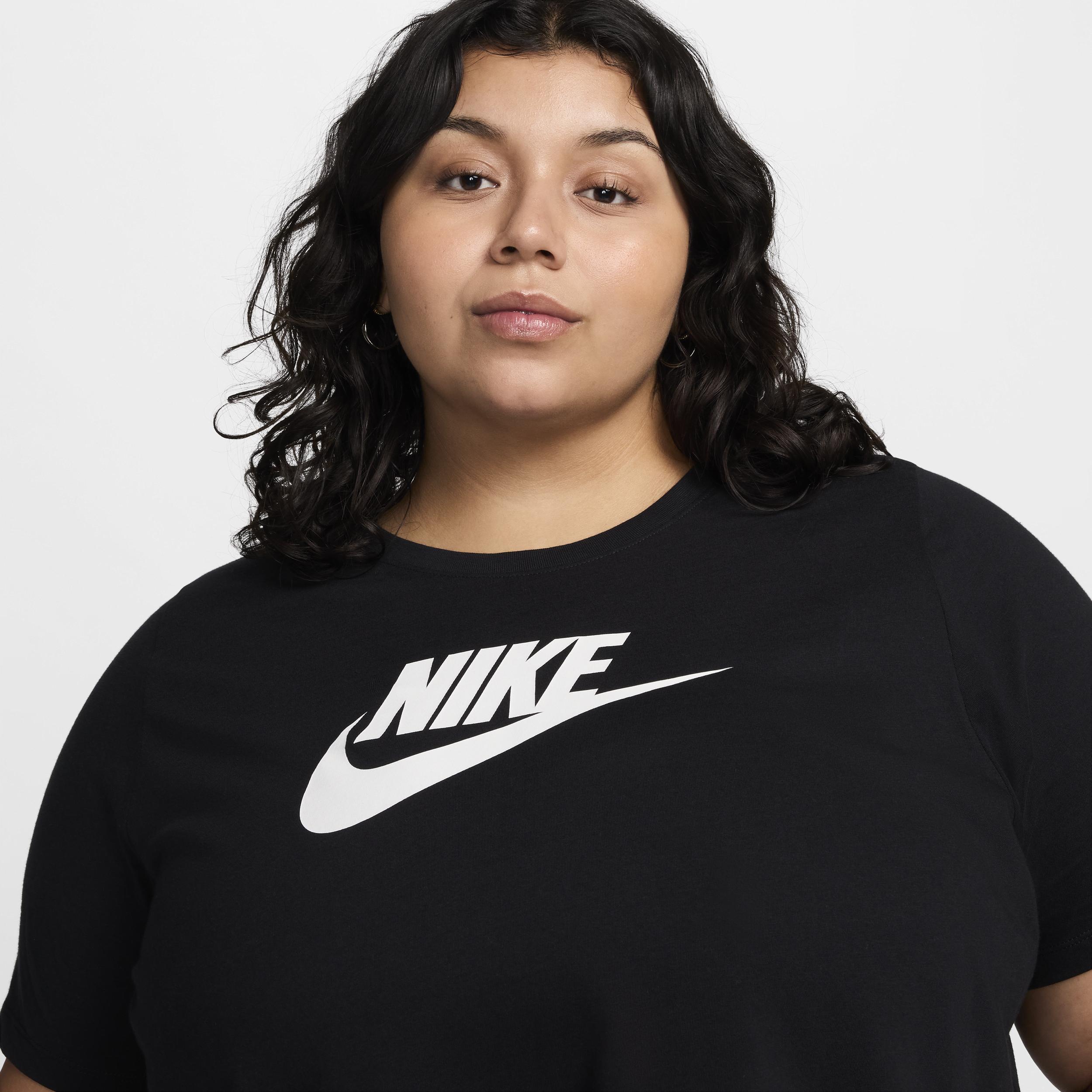 Nike Sportswear Essential Women's Cropped Logo T-Shirt (Plus Size) Product Image