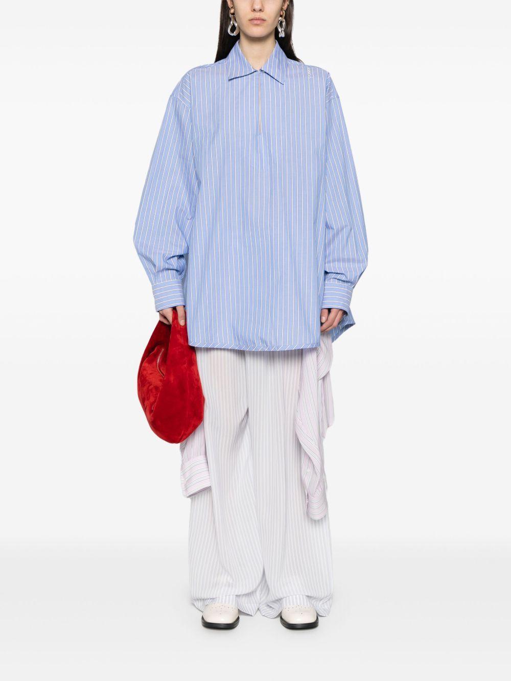 striped shirt Product Image