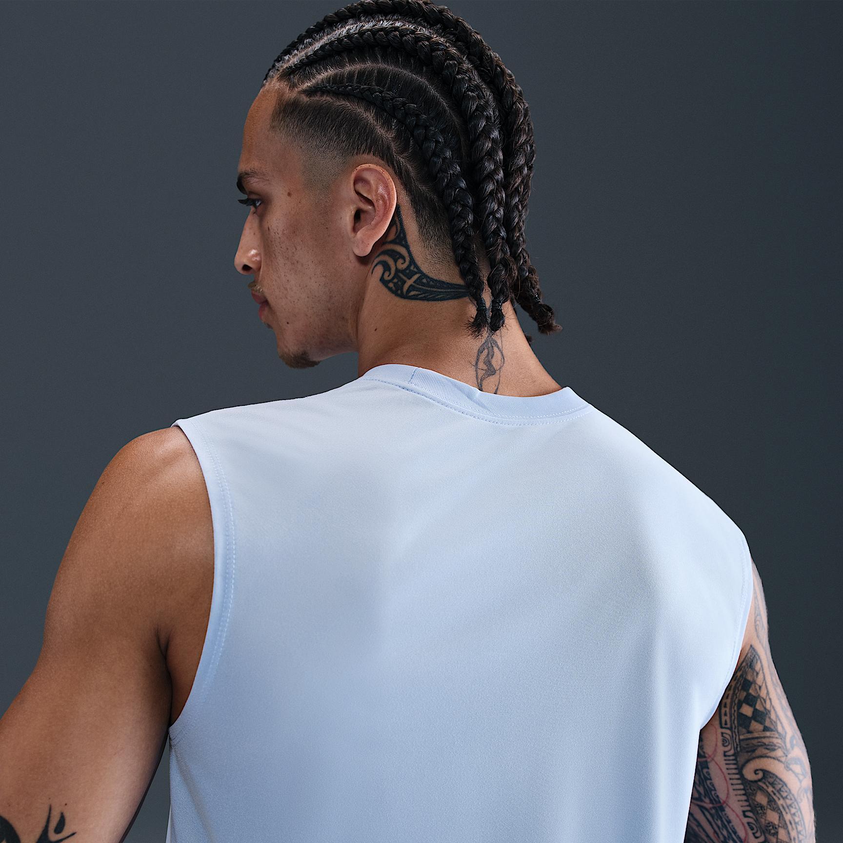 Nike Dri-FIT Legend Men's Sleeveless Fitness T-Shirt Product Image