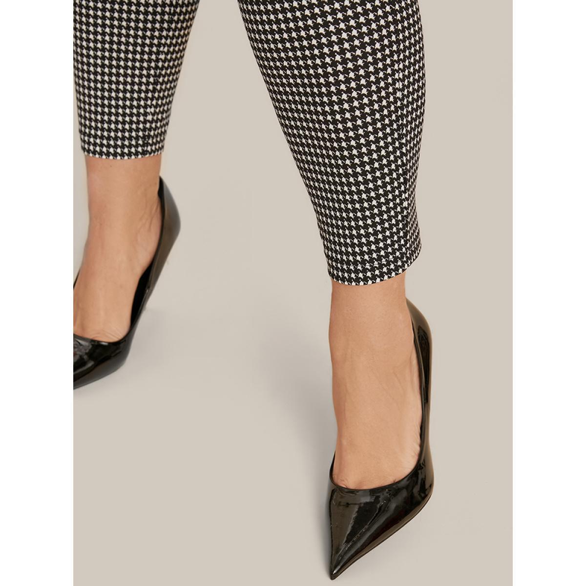 Plus Size Houndstooth O Ring Zipper Elastic Waist Pants Women Black Office Skinny High Rise Work Pants BloomChic 26/4X Product Image