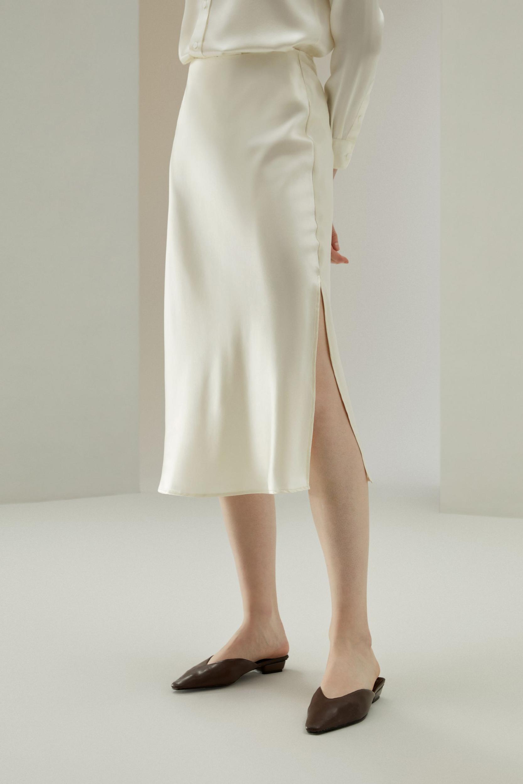 Minimalist Aesthetic Silk Poppy Skirt Product Image