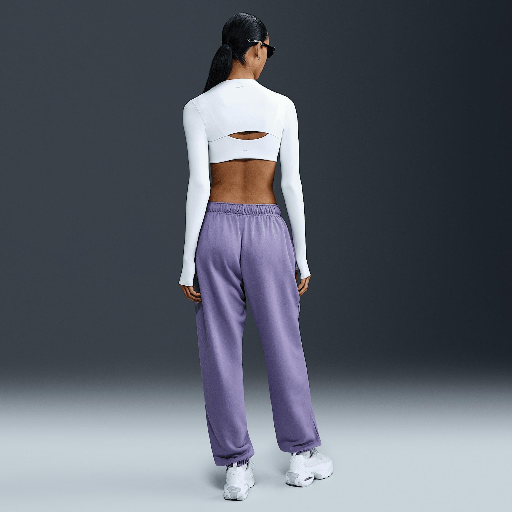 Nike Womens Sportswear Club Fleece Mid-Rise Oversized Sweatpants Product Image