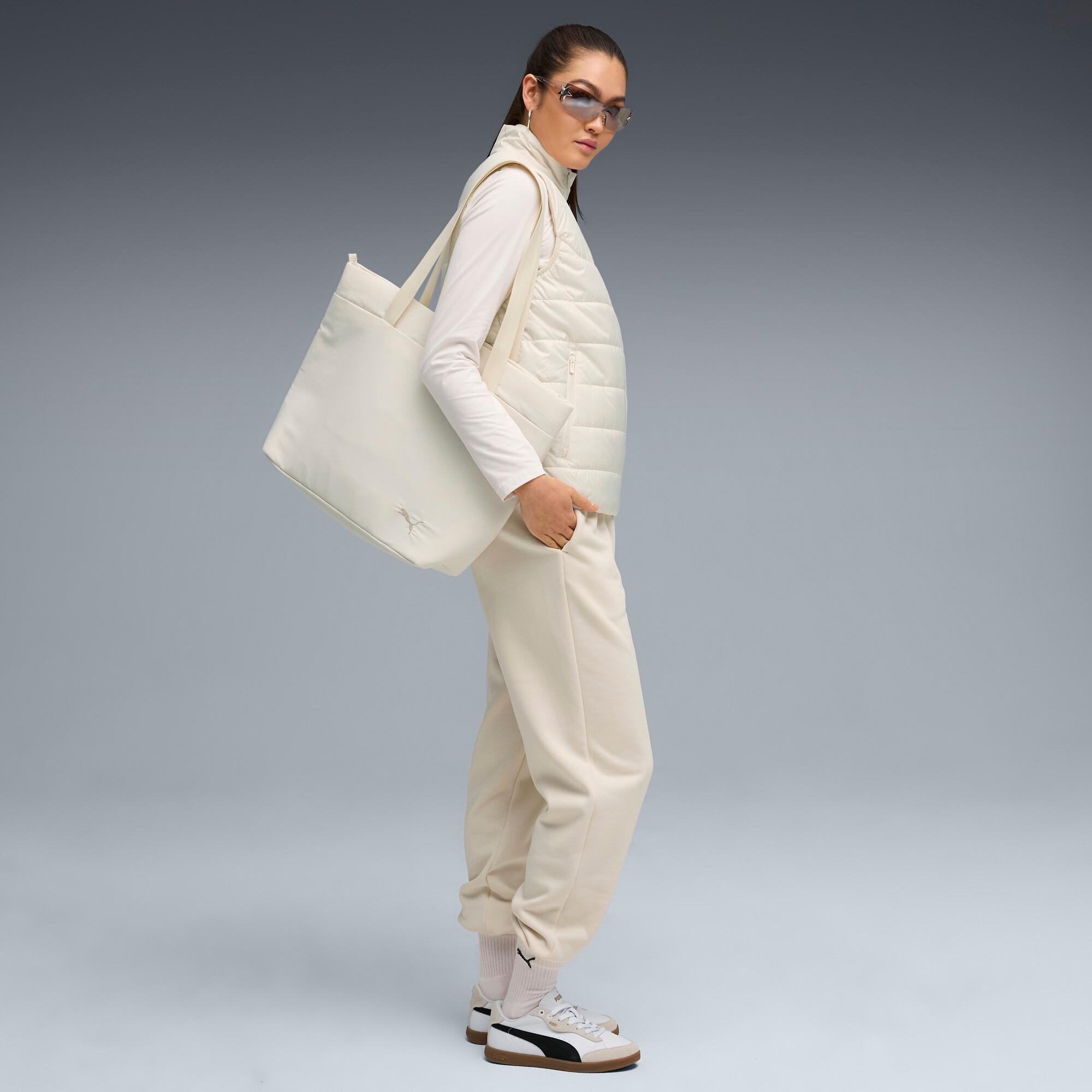 ESS Padded Vest Women Product Image