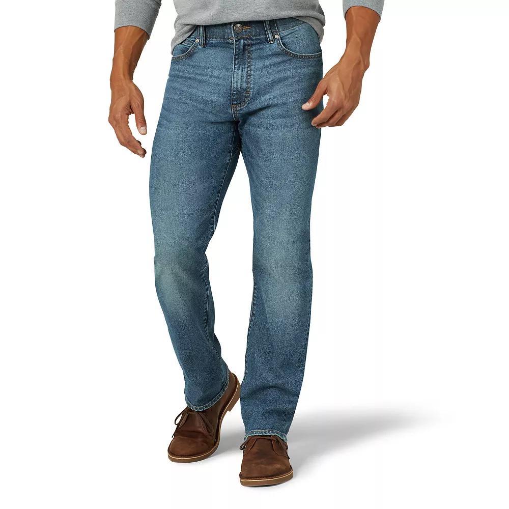 Men's Lee® Extreme Motion Regular-Fit Jeans, Size: 42 X 32, Black Product Image