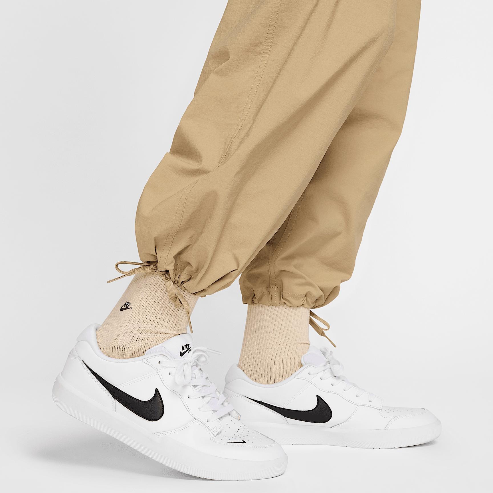 Nike SB Kearny Cargo Skate Pants Product Image