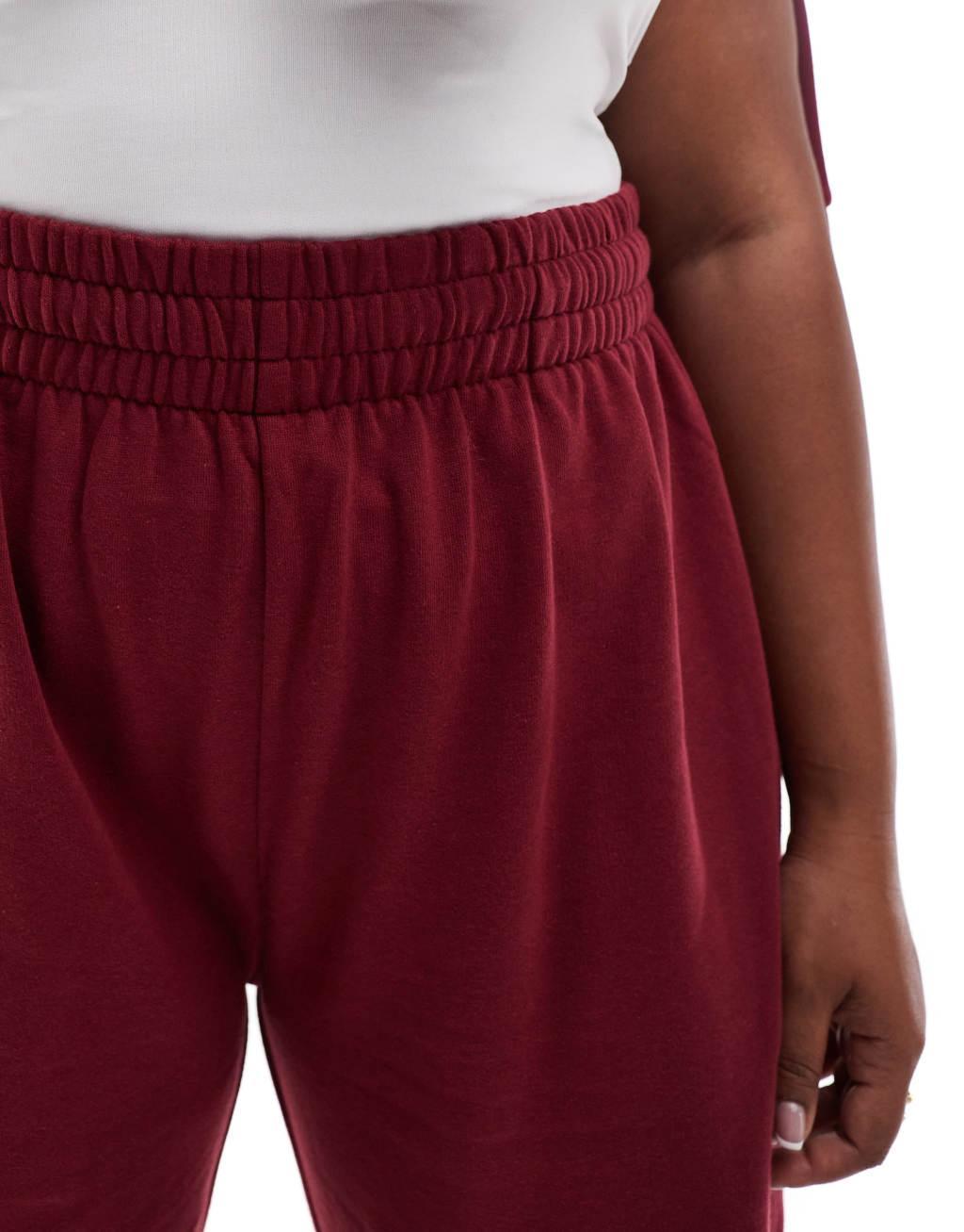 Yours cuffed sweatpants in burgundy - part of a set Product Image