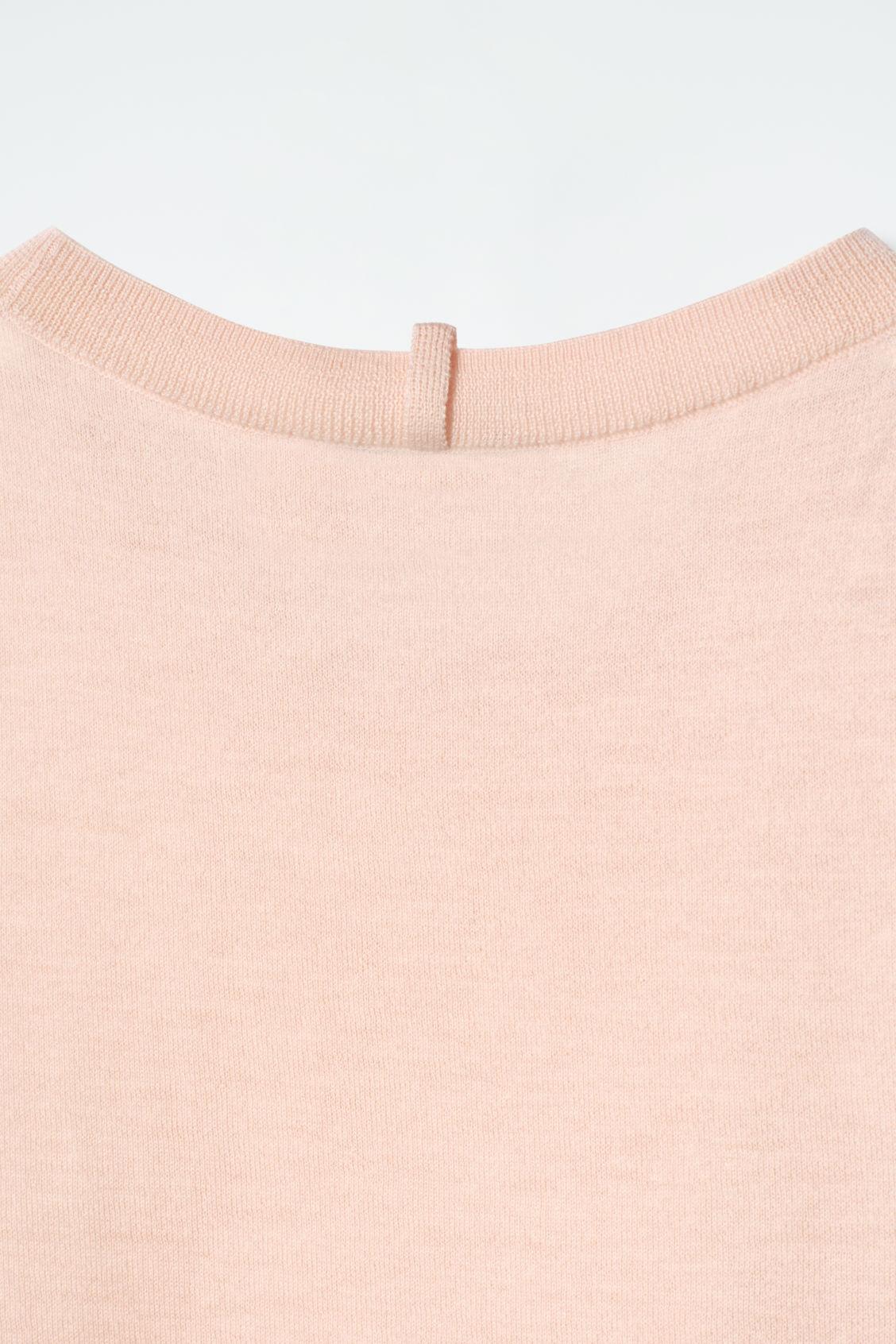 FINE CASHMERE VEST Product Image
