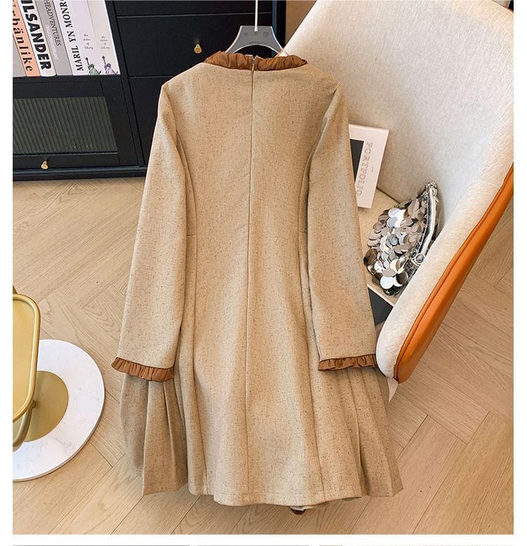 Plus Size Long-Sleeve V-Neck Contrast Trim Pleated Tie Front Mini A-Line Dress Product Image