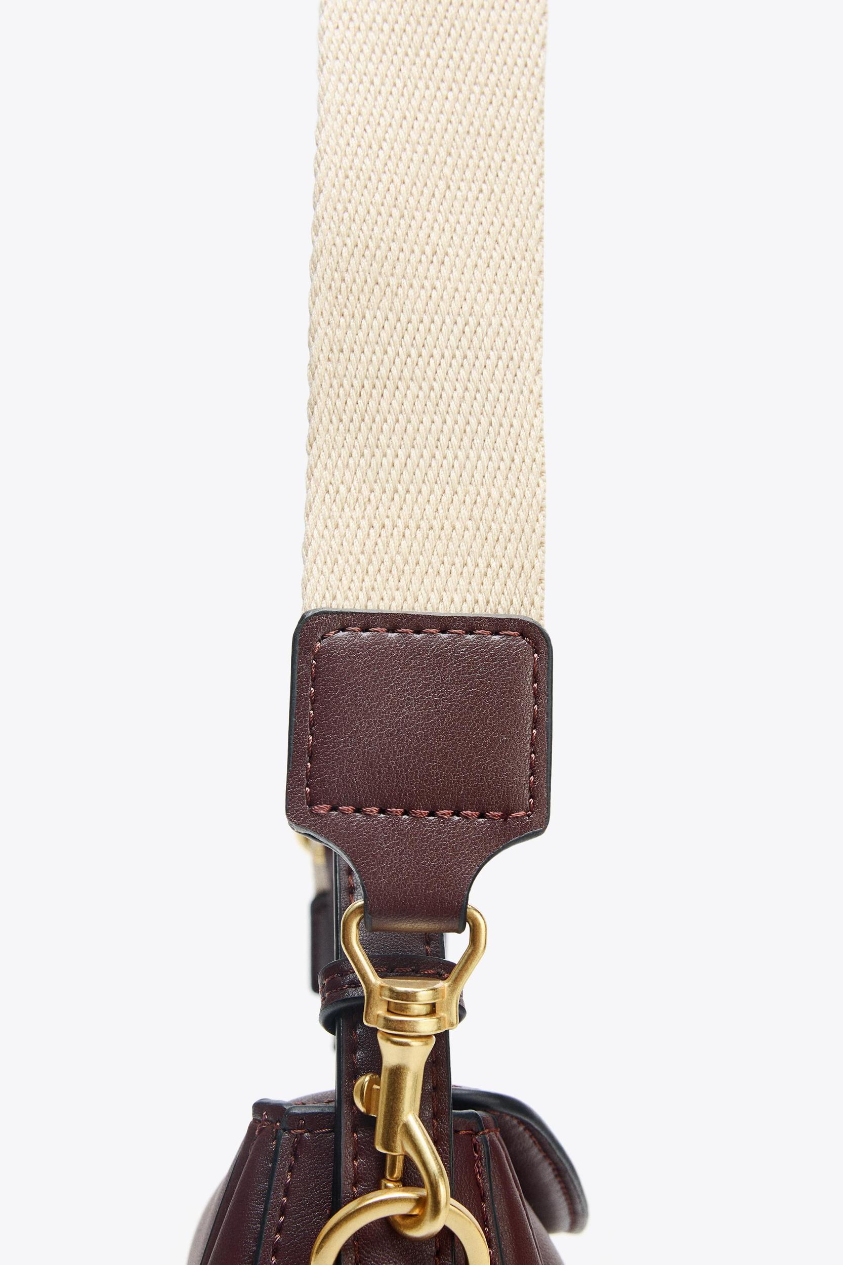FLAP CROSSBODY BAG Product Image