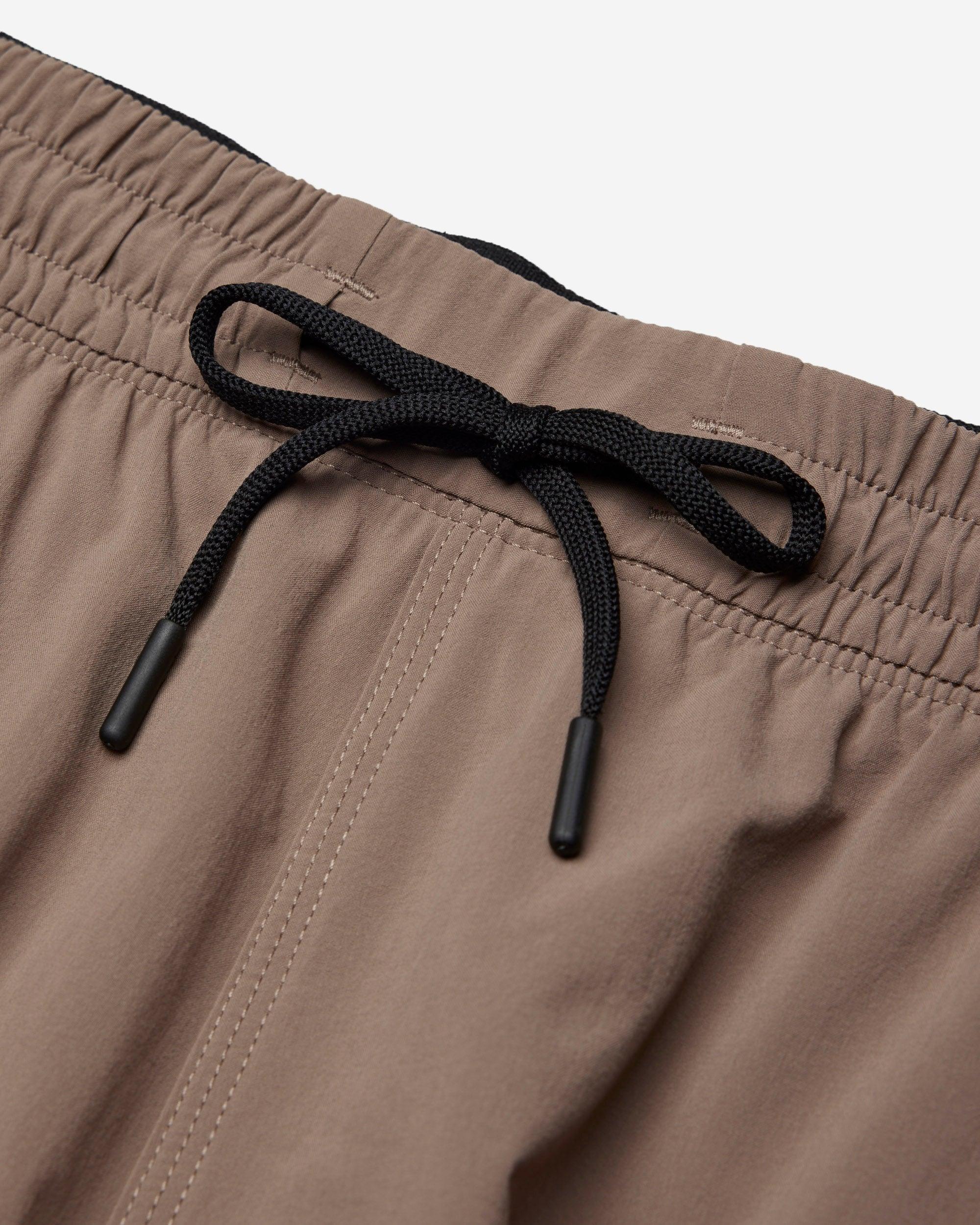4-Way Stretch Nylon Standard Training Short 9" - Vault Male Product Image