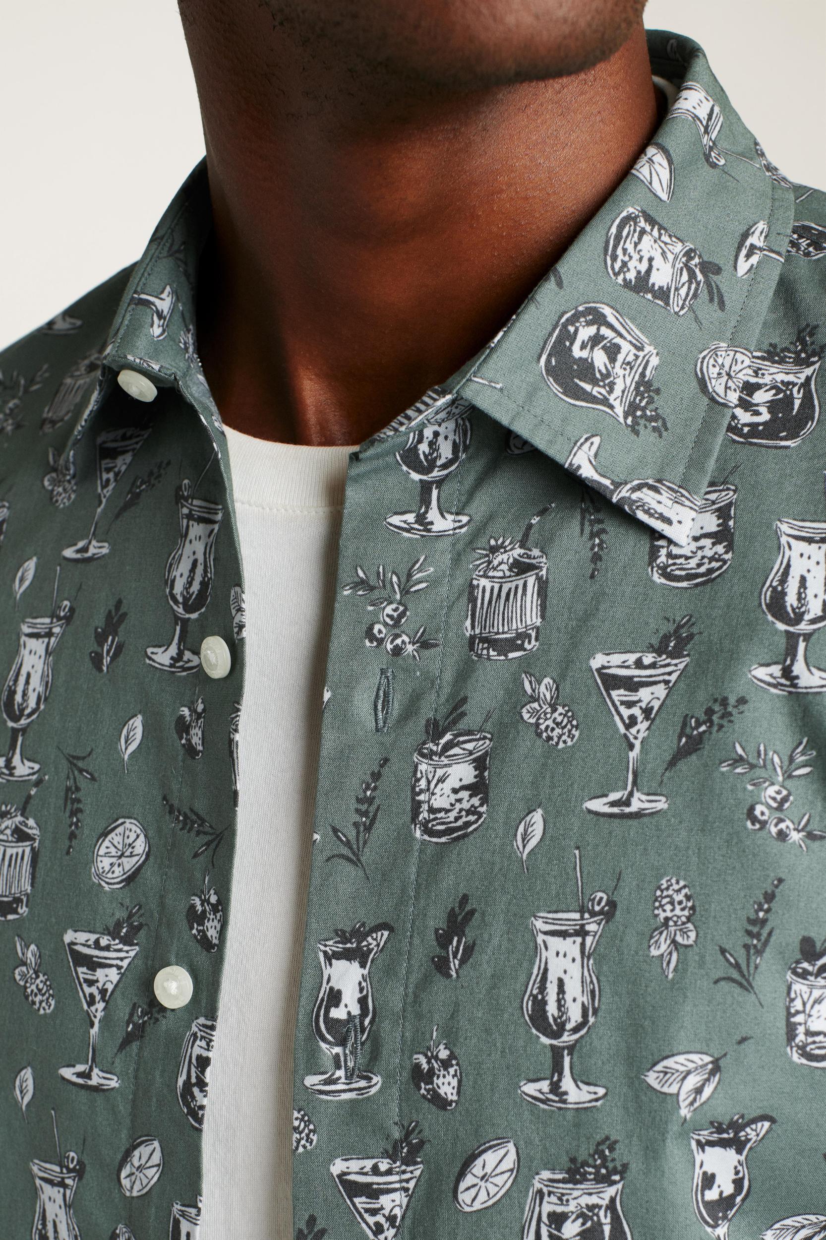 Riviera Short Sleeve Shirt Product Image