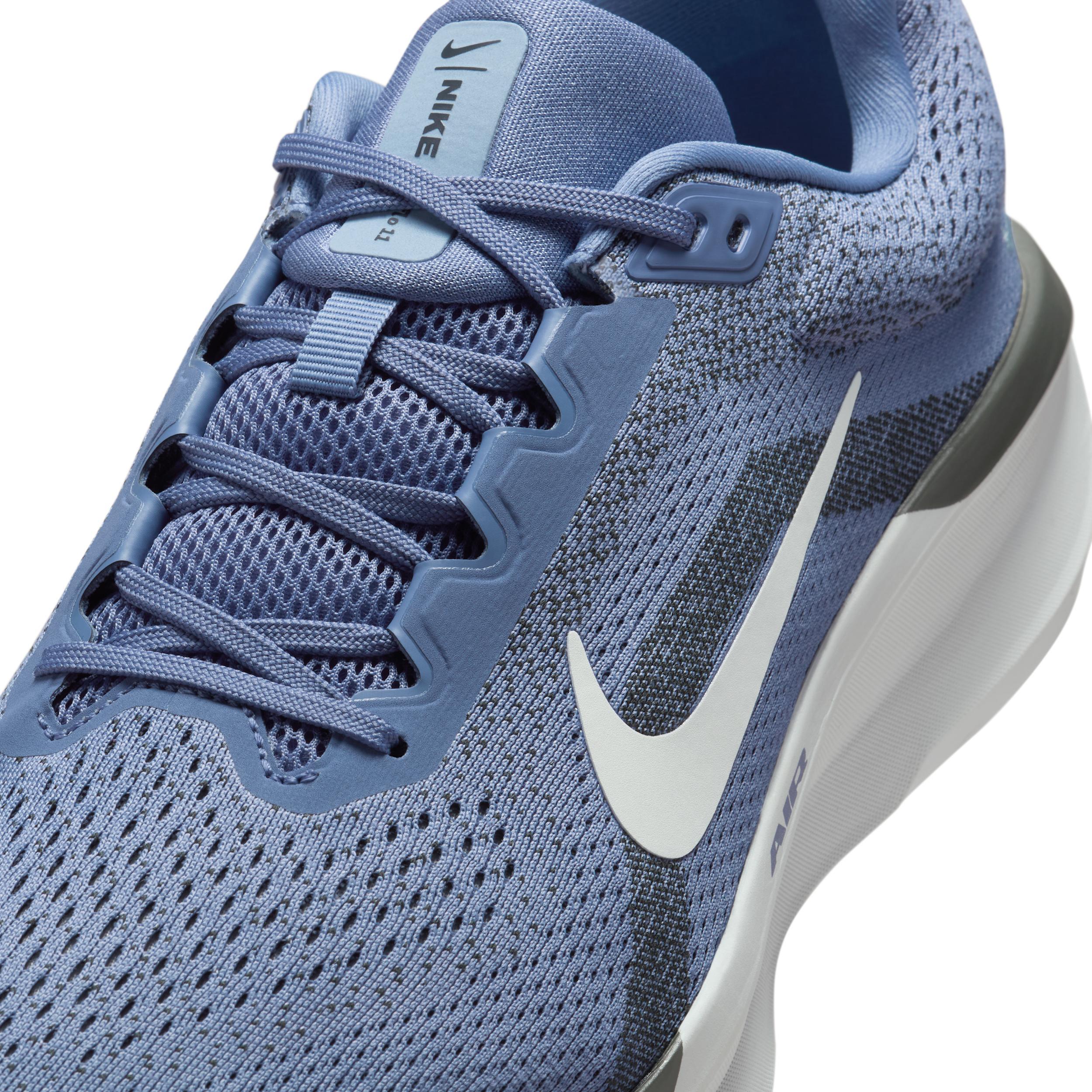 Nike Men's Winflo 11 Road Running Shoes (Extra Wide) Product Image