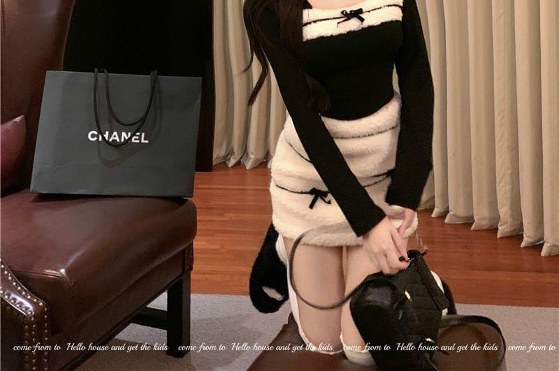 Long-Sleeve Halter Neck Two Tone Fleece Panel Bow Accent Slim Fit Crop Top / High Waist Mini Pencil Skirt Product Image