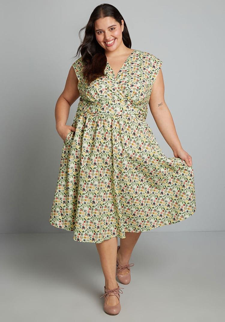 ModCloth X Retrolicious Holiday Magic Makers A-Line Dress Product Image