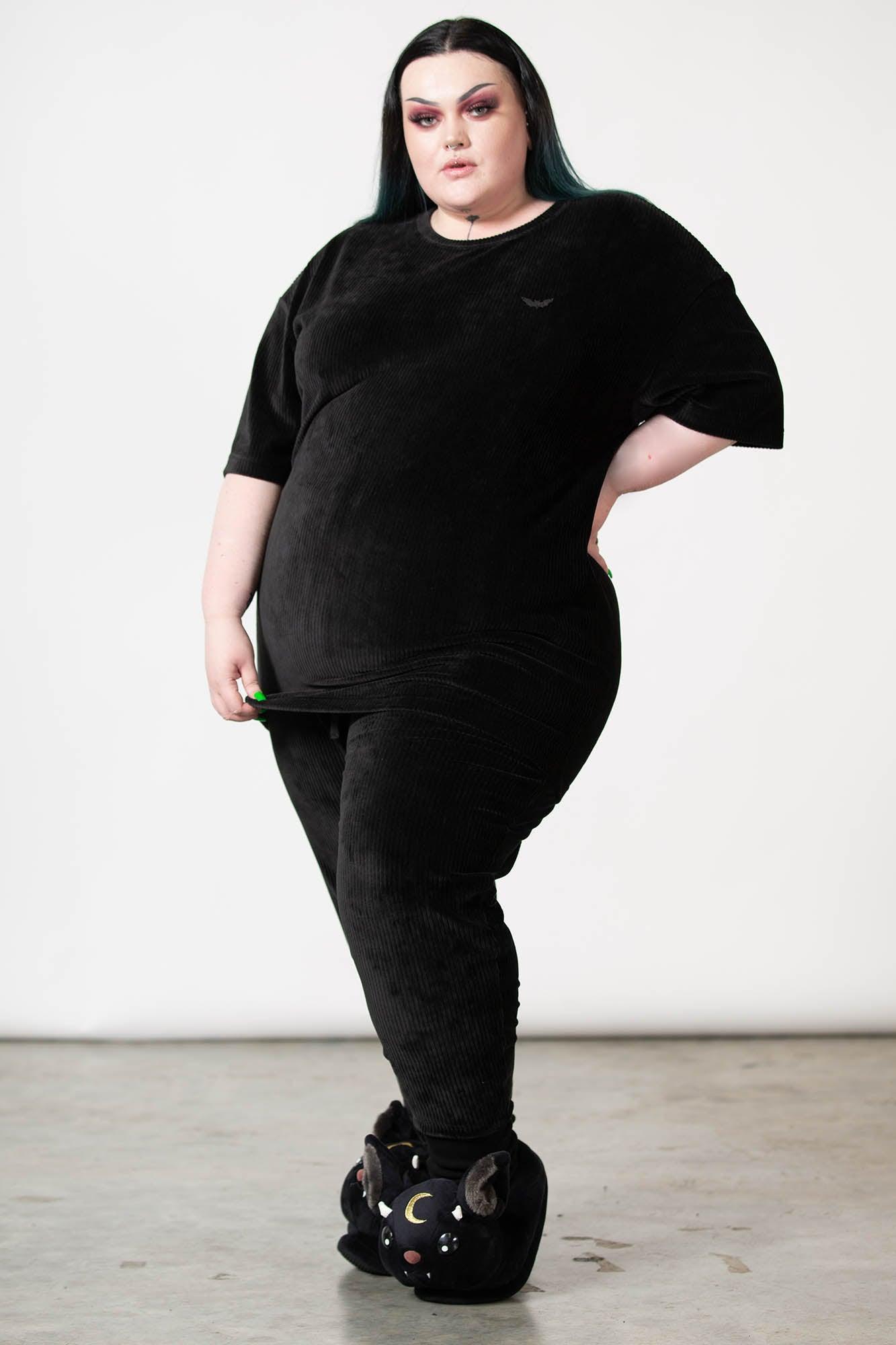 Eternal Rest Leggings [PLUS] Female Product Image