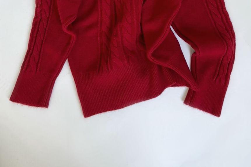 Turtleneck Plain Cable Knit Sweater Product Image