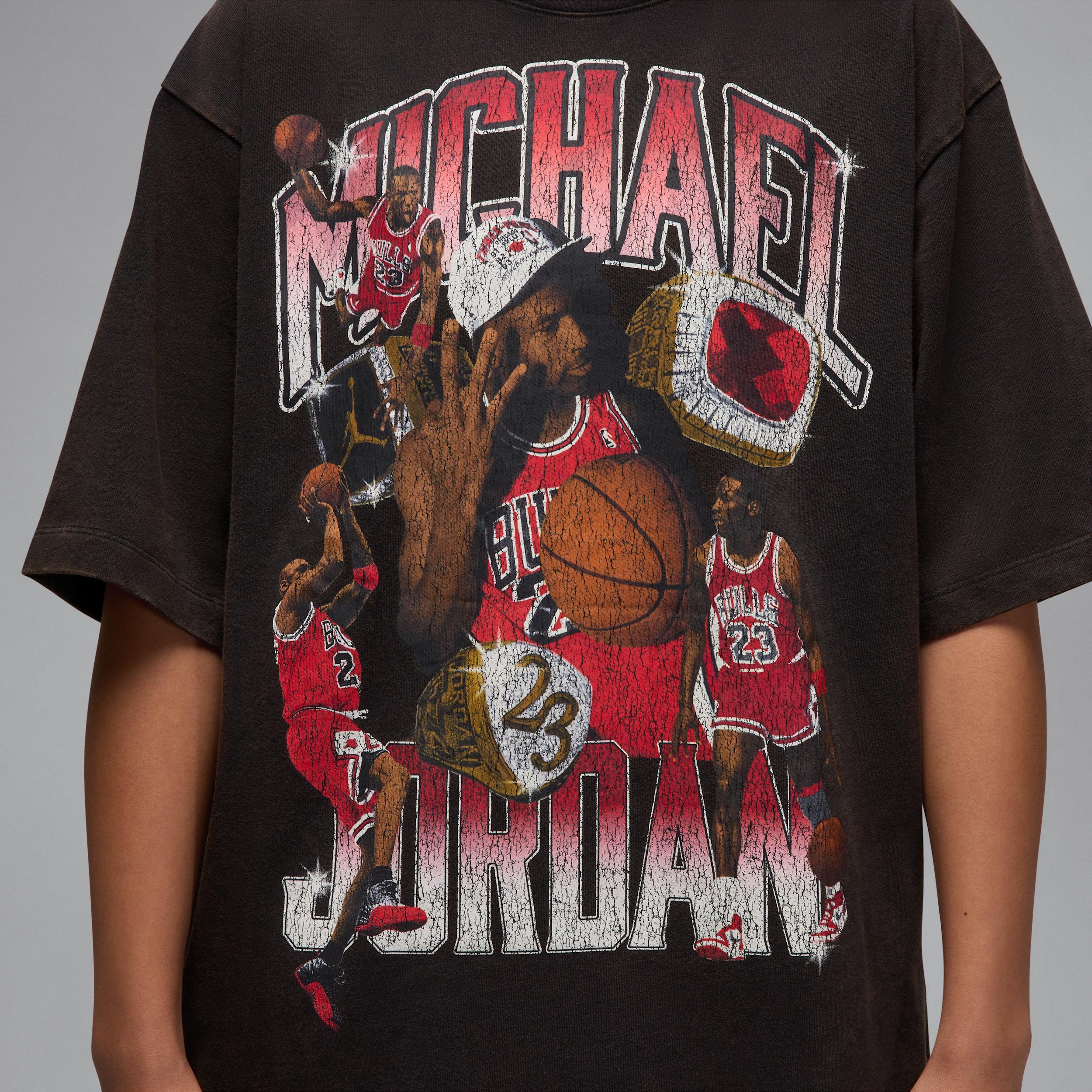 Men's Jordan Flight Essentials Oversized T-Shirt Product Image