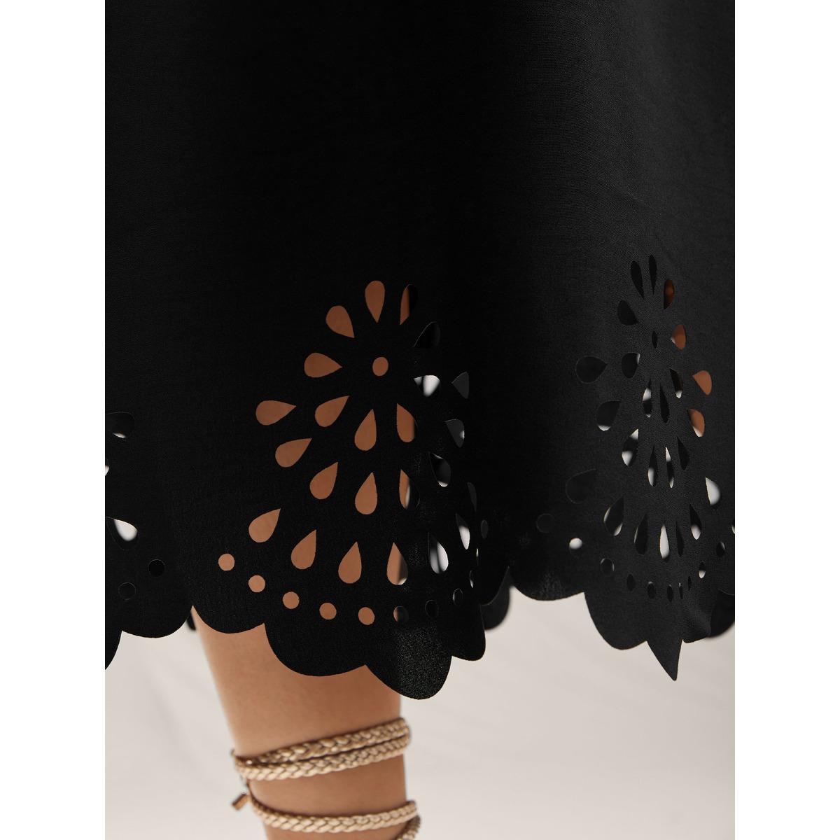 Plus Size Scalloped Laser Cut Pockets Maxi Dress Black Women Square Neck Sleeveless Curvy BloomChic 26/4X Product Image