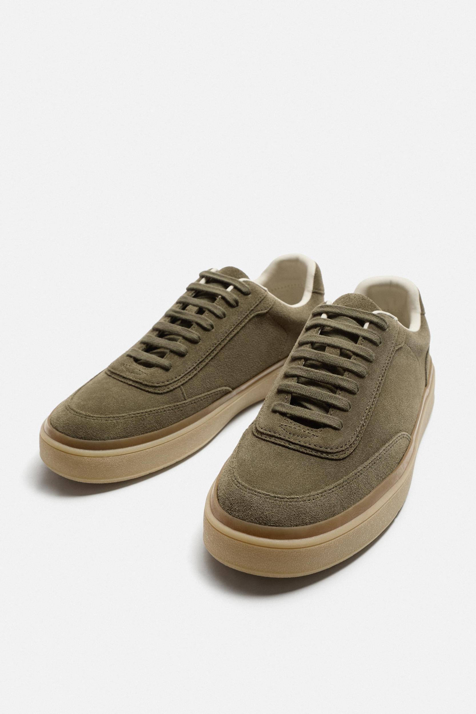 CASUAL LEATHER SNEAKERS Product Image