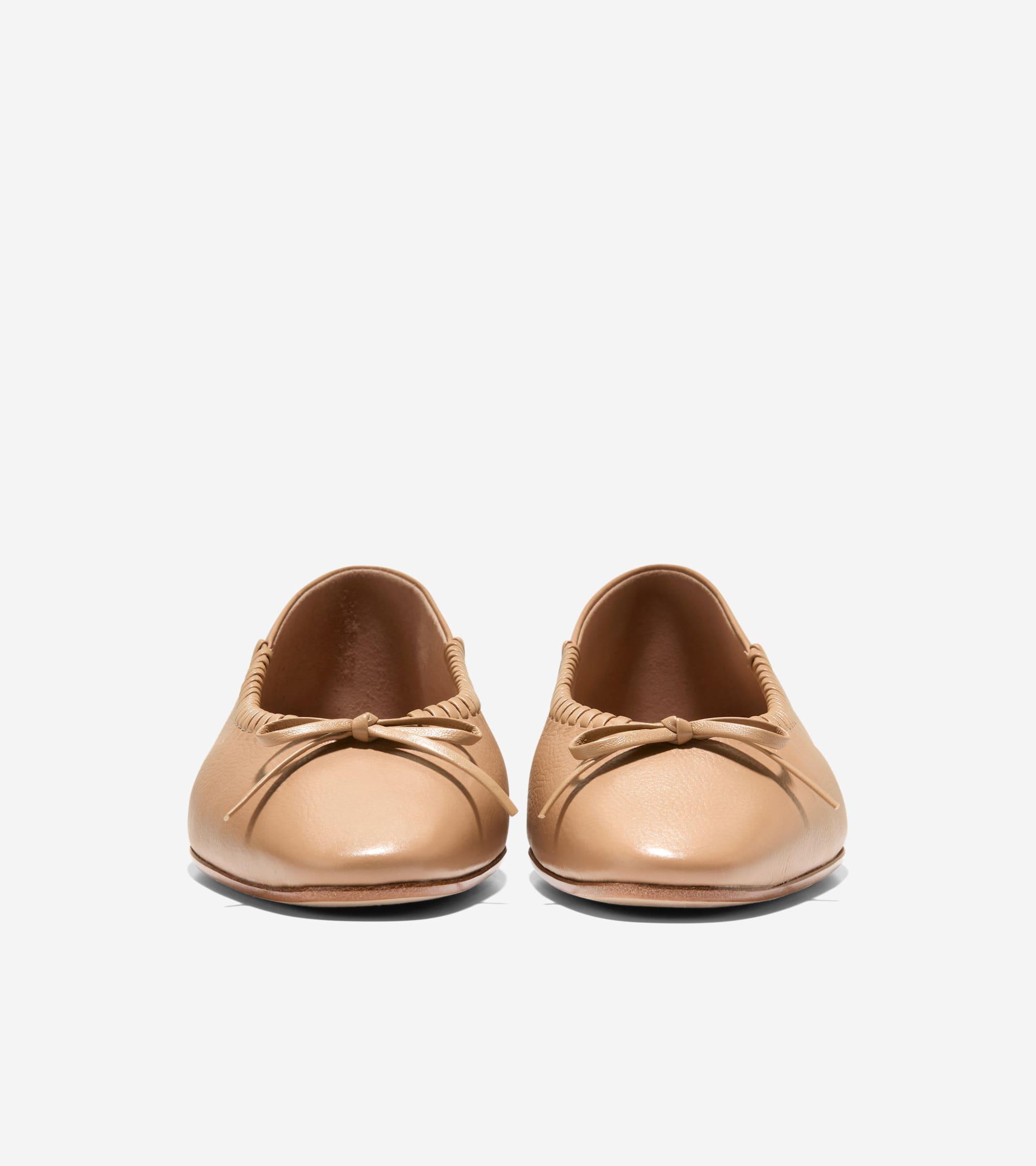 Women's Carolyn Foldover Tote Product Image
