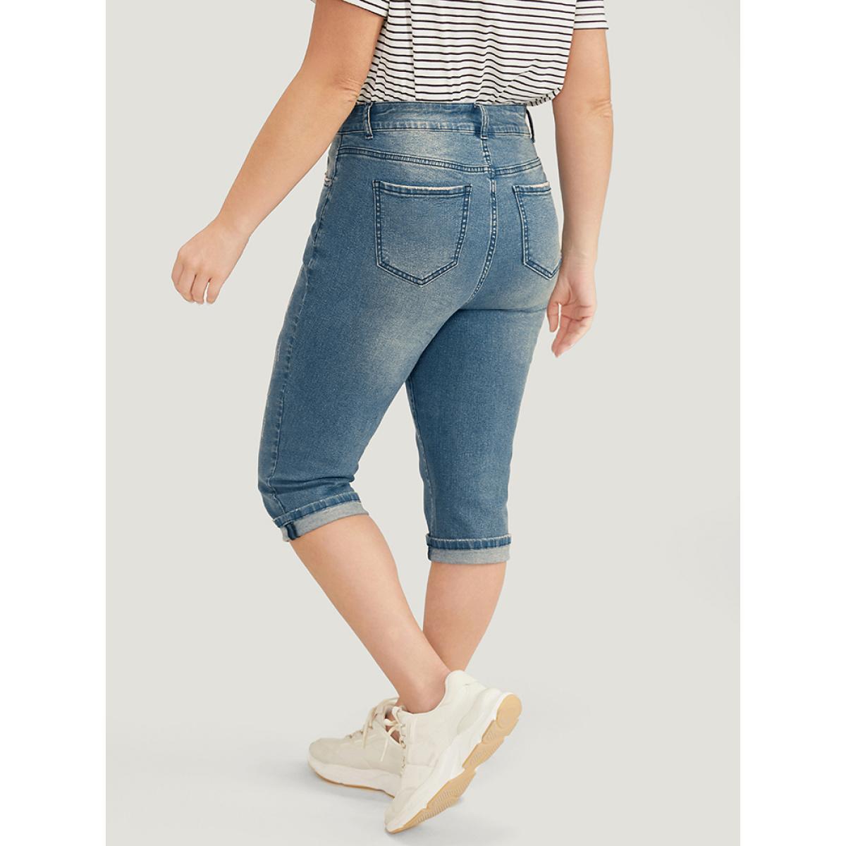 Plus Size Very Stretchy Medium Wash Roll Hem Knee Denim Shorts Women Indigo High stretch Dailywear Pocket Casual Denim Shorts BloomChic 30/6X Product Image