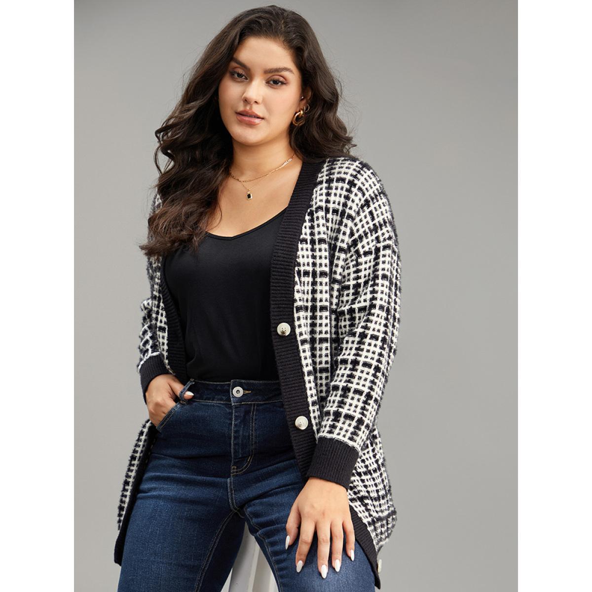 Plus Size Plaid Button Down Patched Pocket Cardigan Black Women Casual Loose Long Sleeve Dailywear Cardigans BloomChic 18-20/2X Product Image