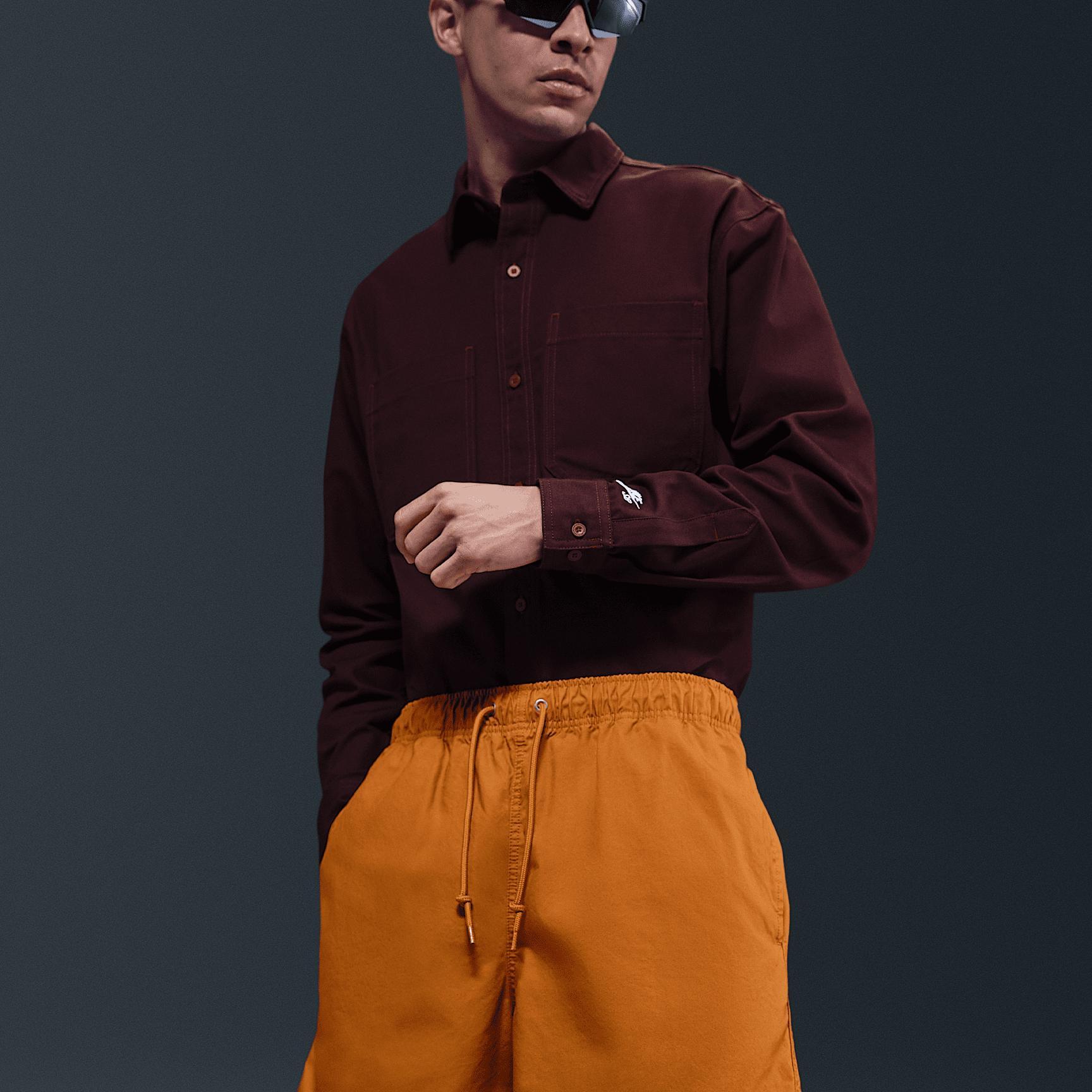 Nike Mens Club Woven Flow Shorts Product Image