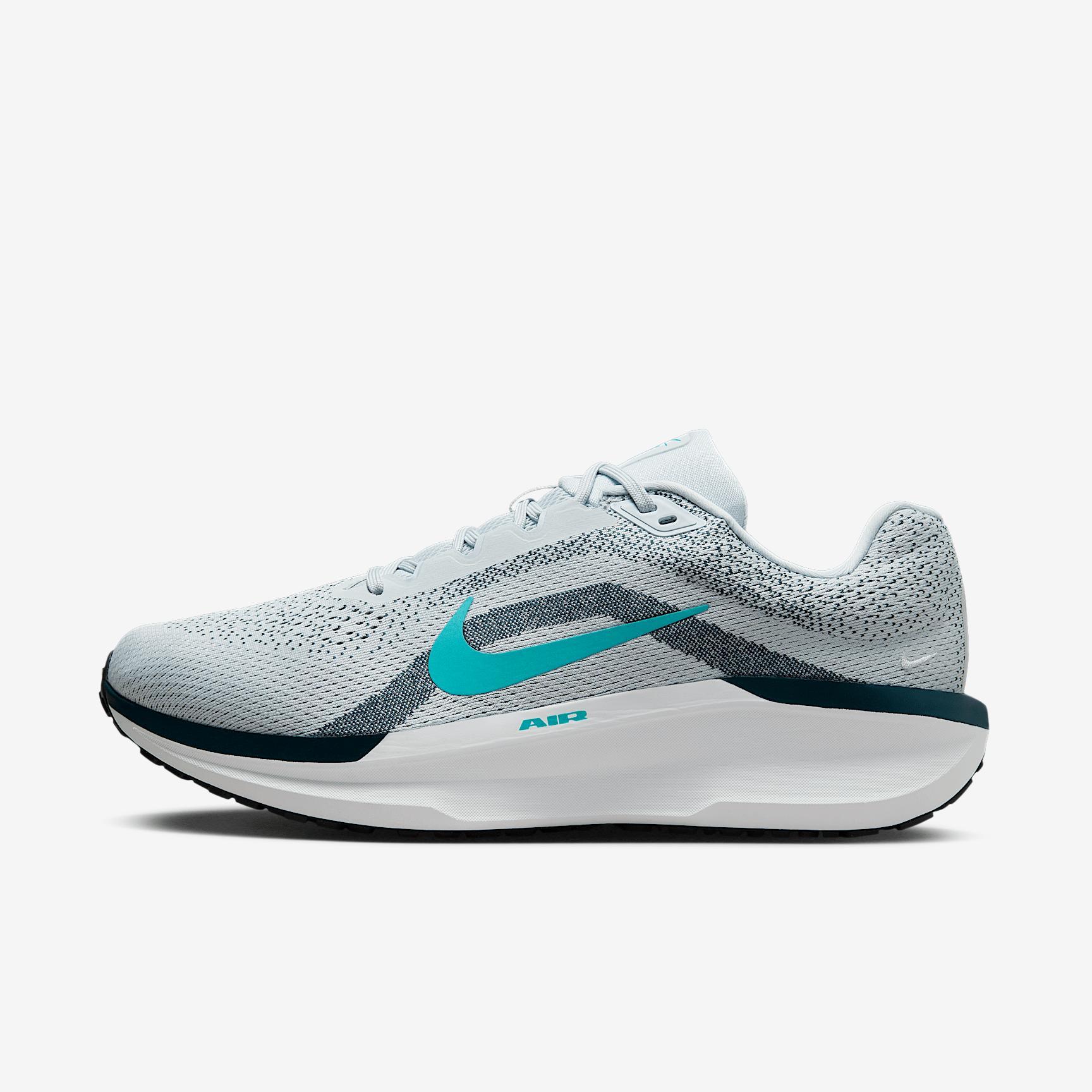 Nike Mens Winflo 11 Running Shoes (Extra Wide Width) Product Image