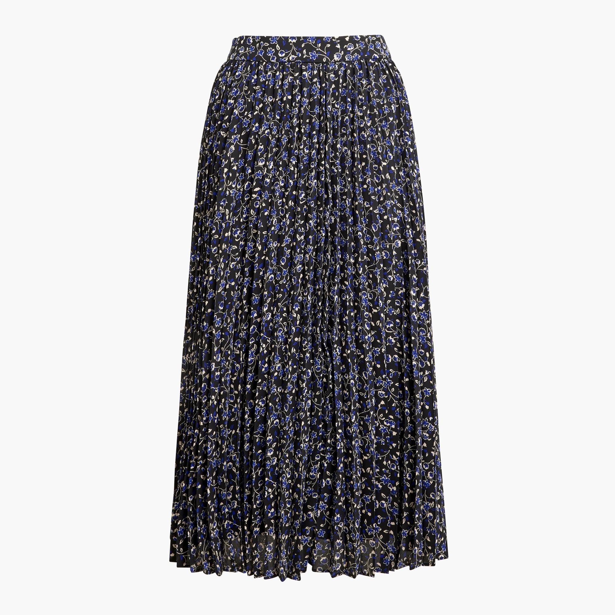 Pleated midi skirt Product Image