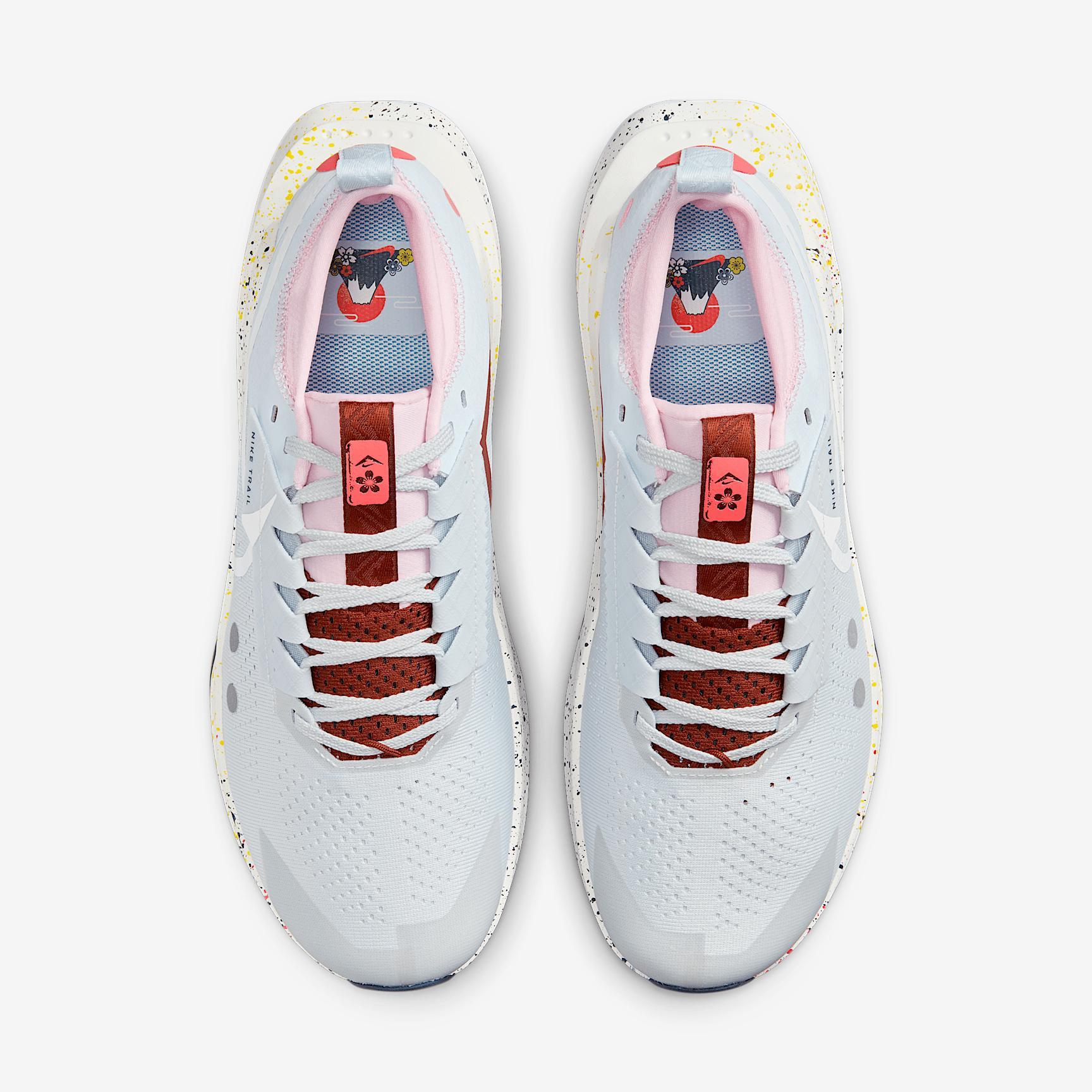 Nike Men's Zegama 2 Trail Running Shoes Product Image