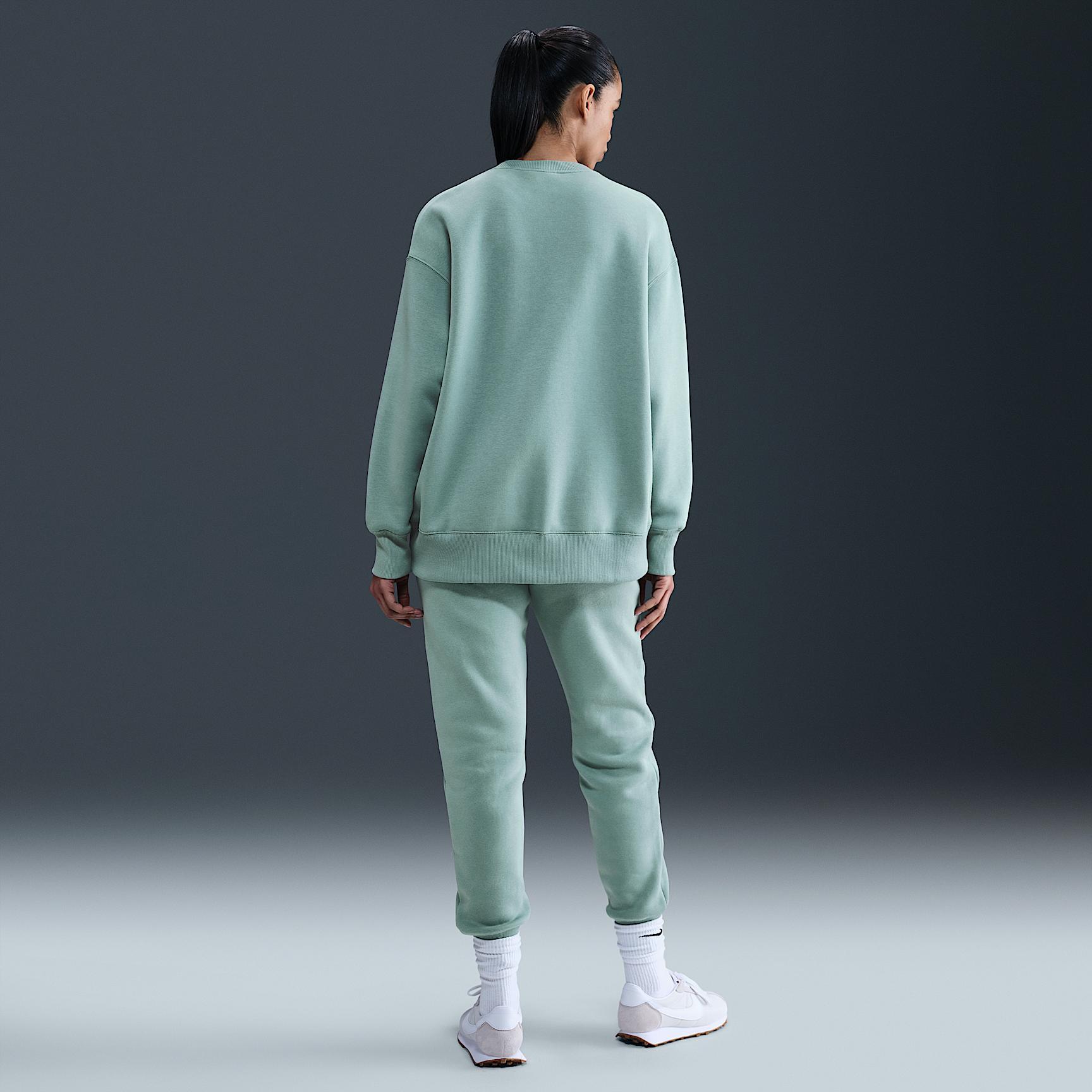 Women's Nike Sportswear Phoenix Fleece Oversized Crew-Neck Sweatshirt Product Image