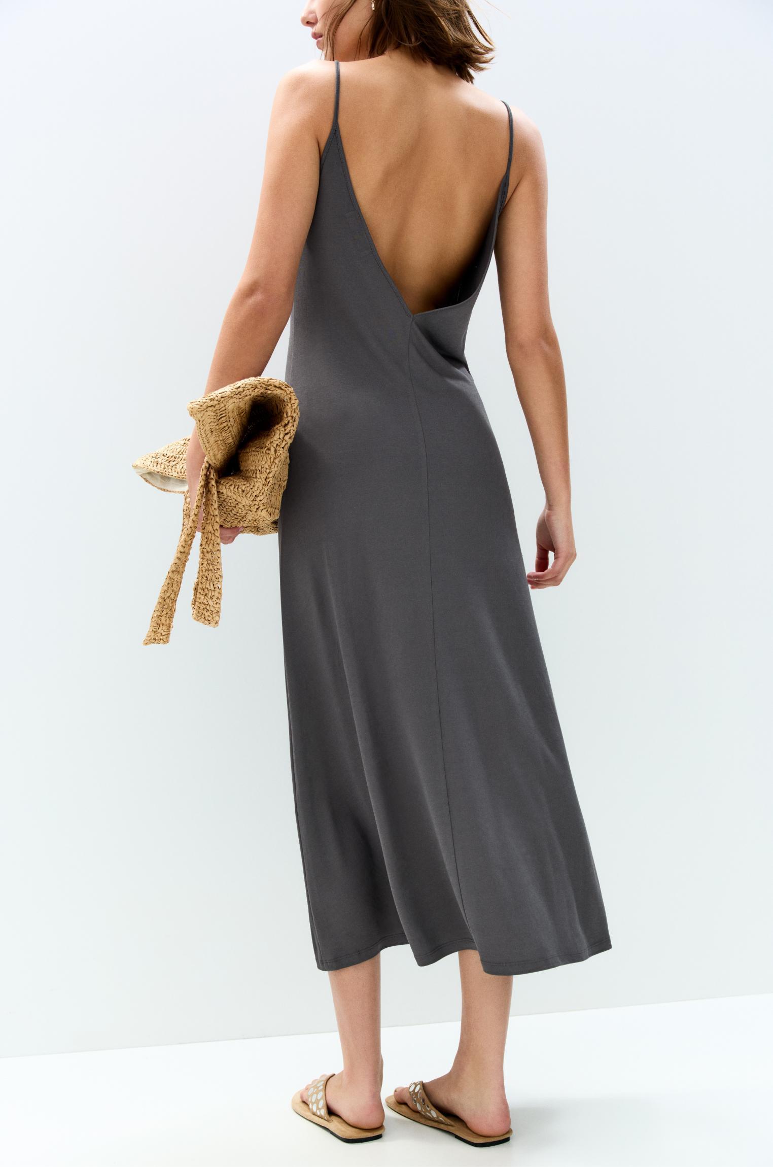 Flowing strappy midi dress Product Image