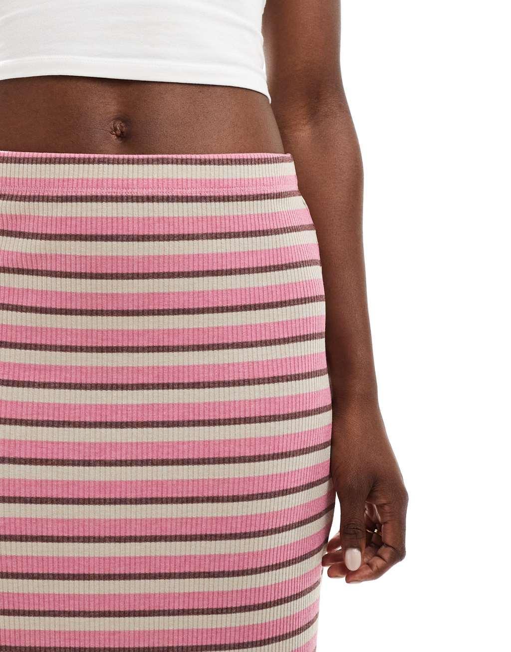Pieces ribbed maxi skirt in stripe Product Image
