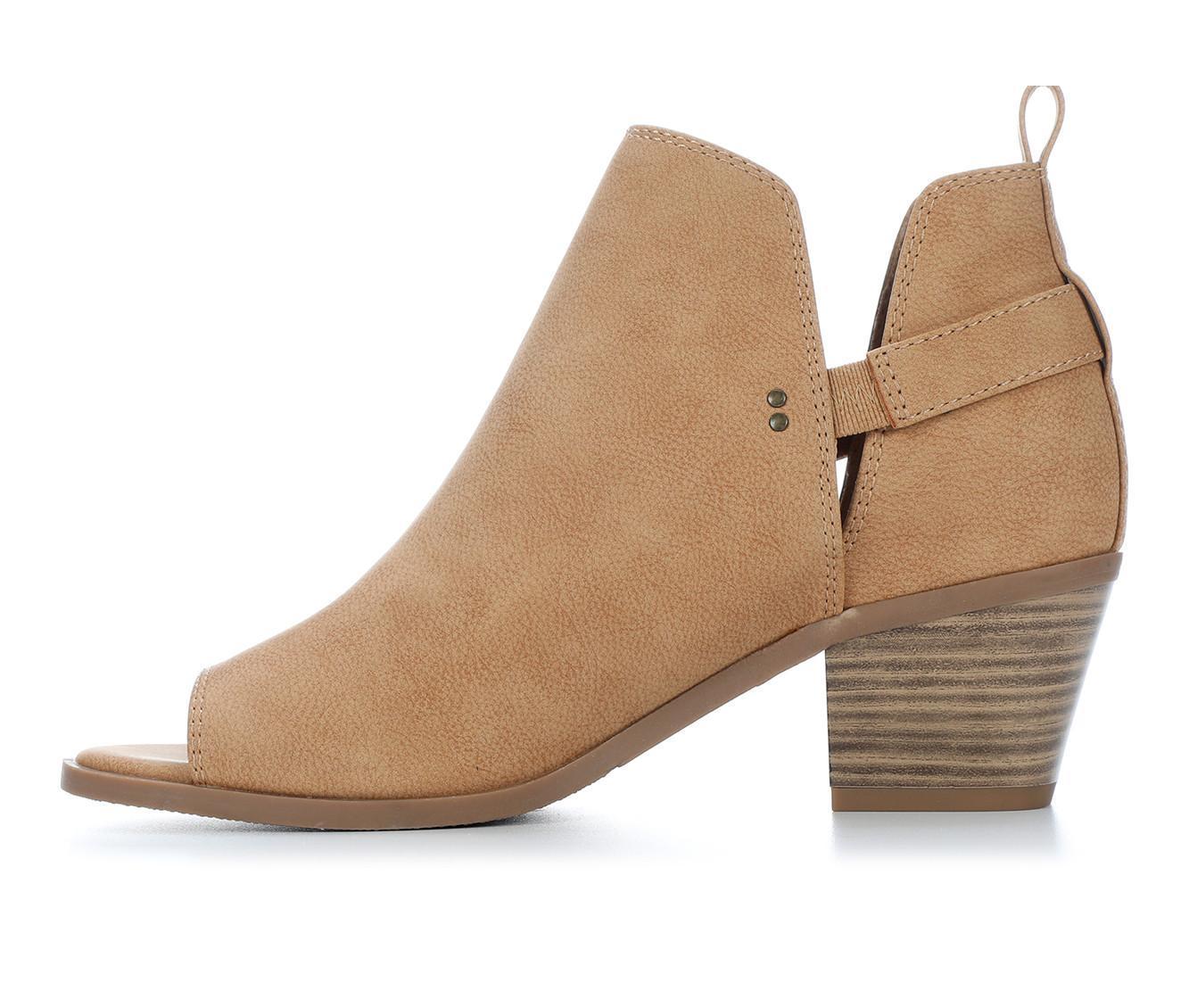 Women's Unr8ed Harper Heeled Booties Product Image