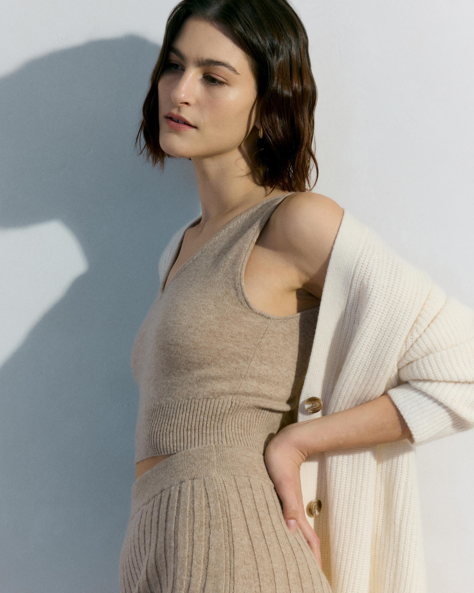 Quince | Women's Mongolian Cashmere OverSized Boyfriend Cardigan Sweater Size XS Product Image