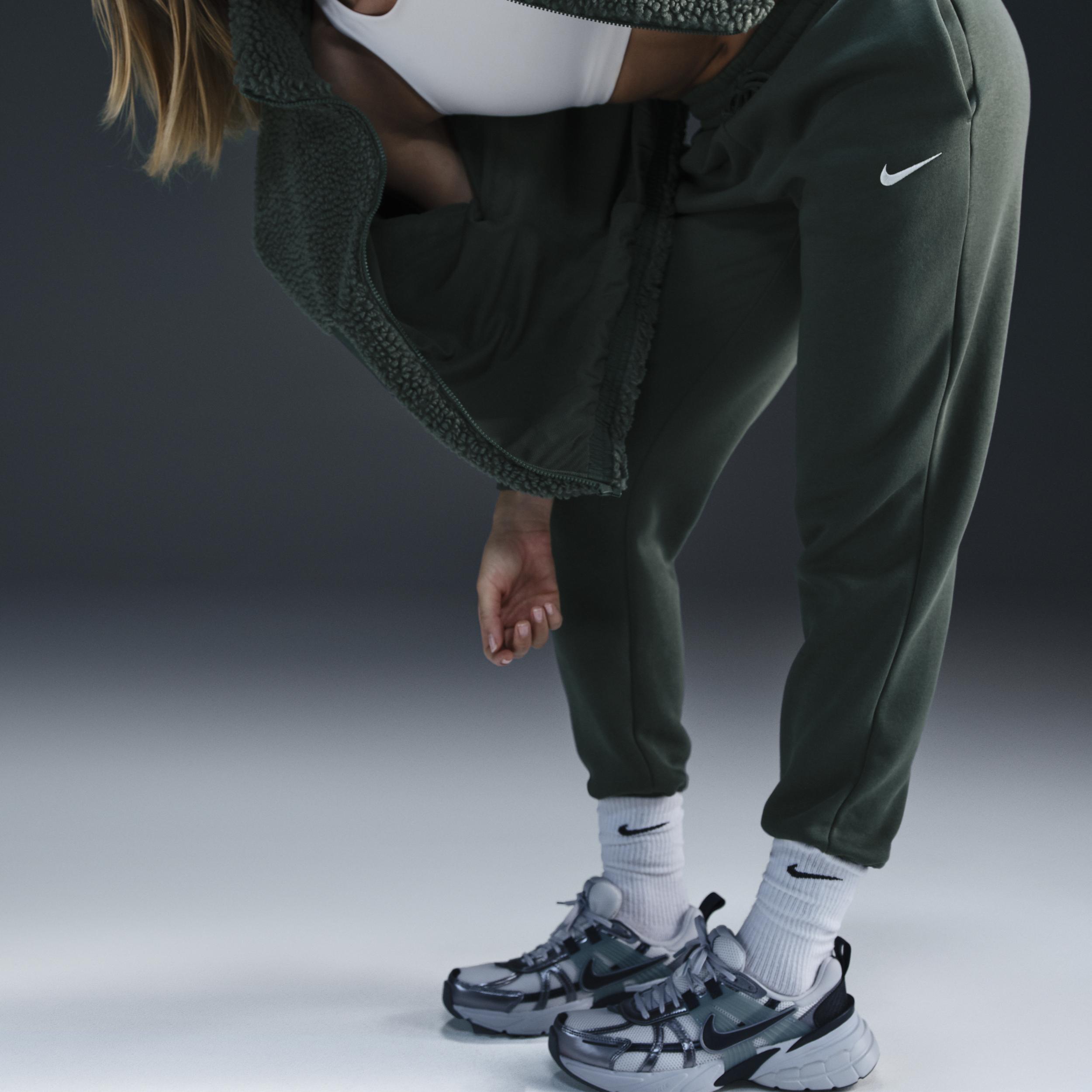 Women's Nike Sportswear Phoenix Fleece Mid-Rise Sweatpants Product Image
