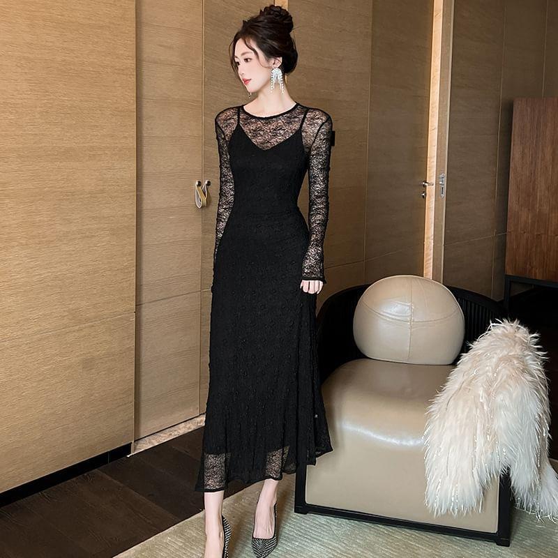 Long-Sleeve Round Neck Lace Midi A-Line Dress Product Image