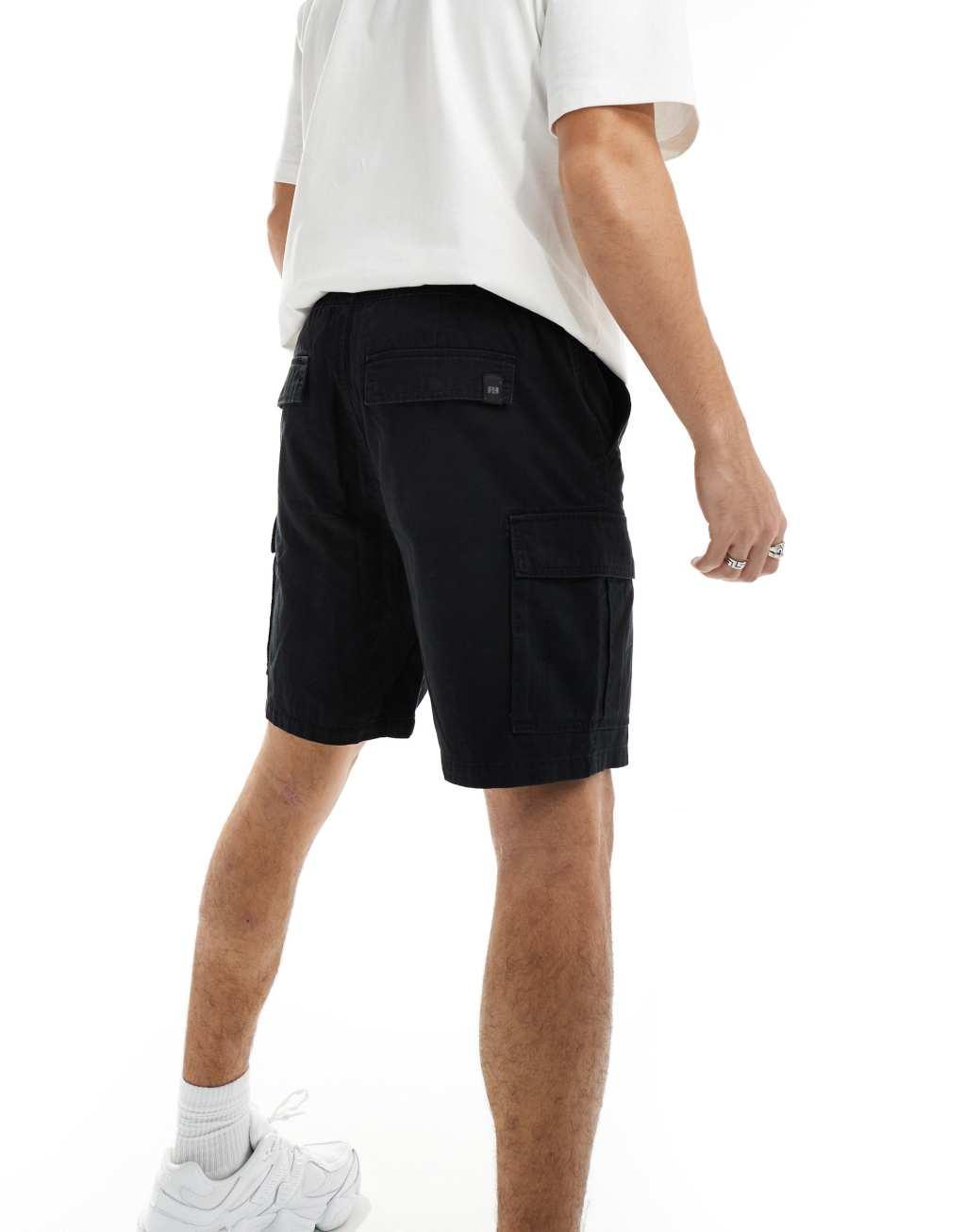 Pull&Bear cargo shorts in black Product Image