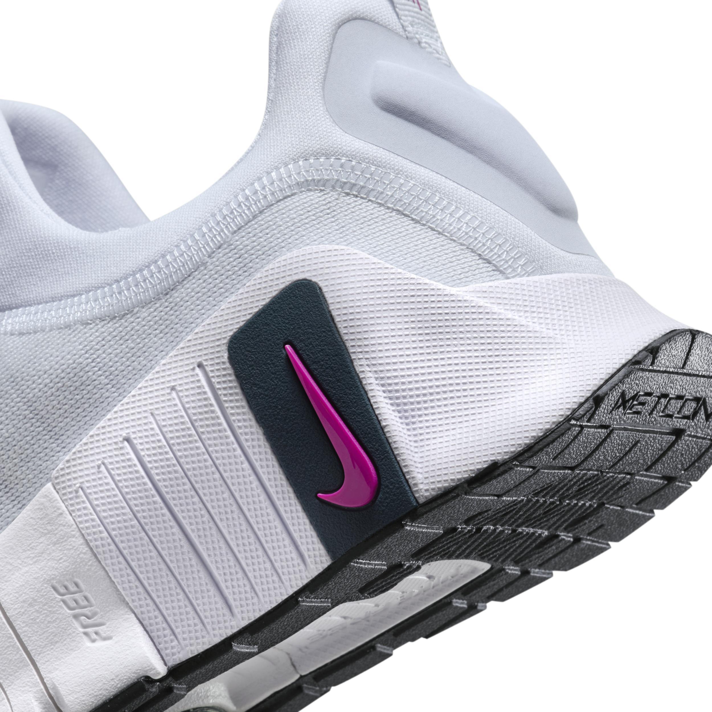 Nike Womens Free Metcon 6 Sneakers Product Image