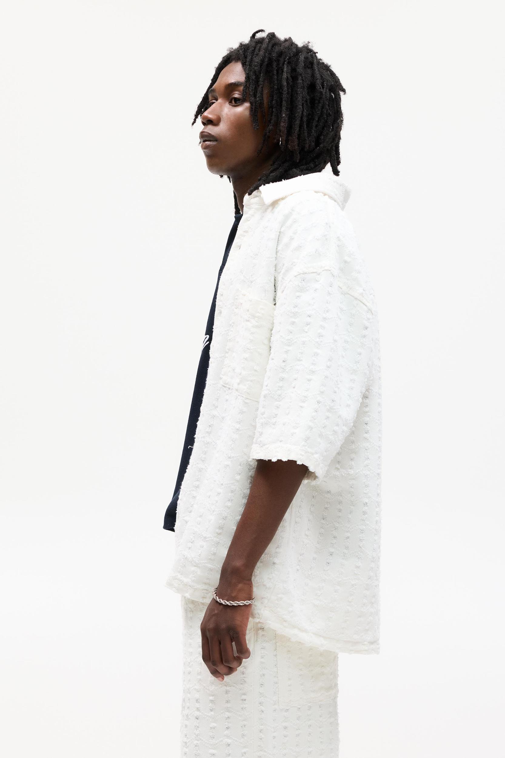 Textured short sleeve shirt Product Image