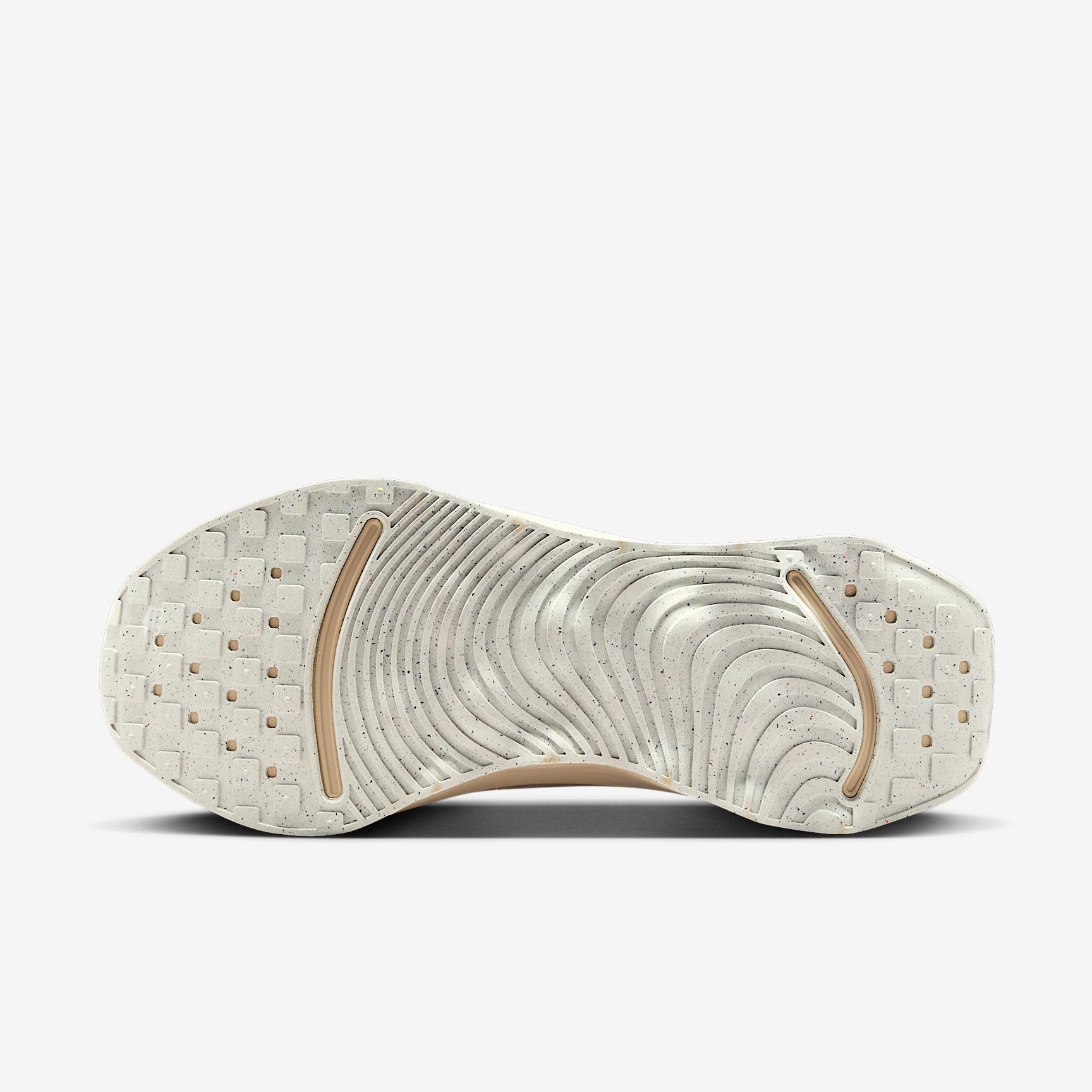 Nike Women's Motiva Walking Shoes Product Image