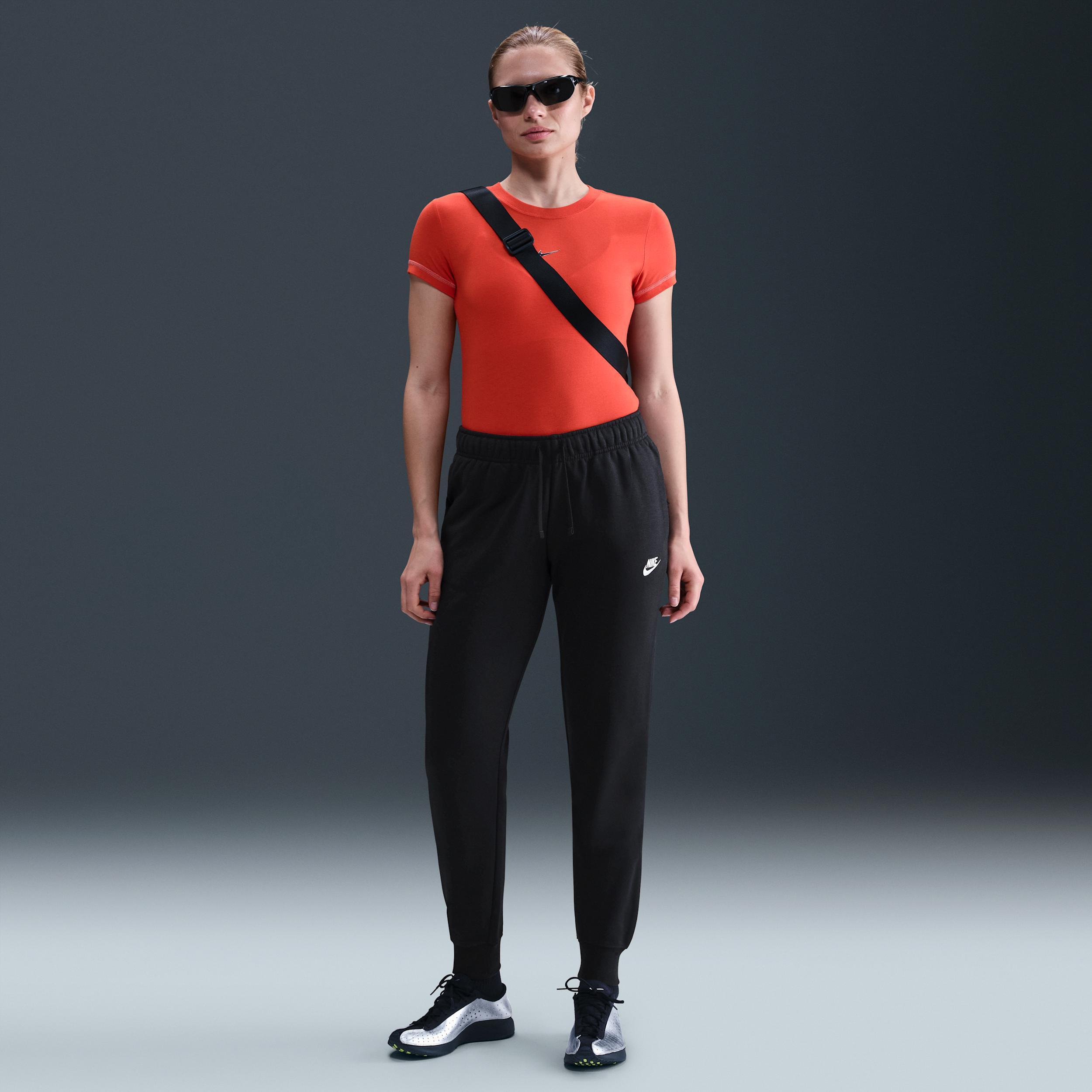 Women's Nike Sportswear Club Fleece Mid-Rise Jogger Pants Product Image