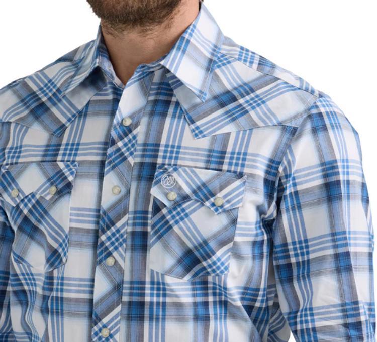 Wrangler® Men's L/S Blue Plaid Retro Modern Fit Snap Shirt Product Image