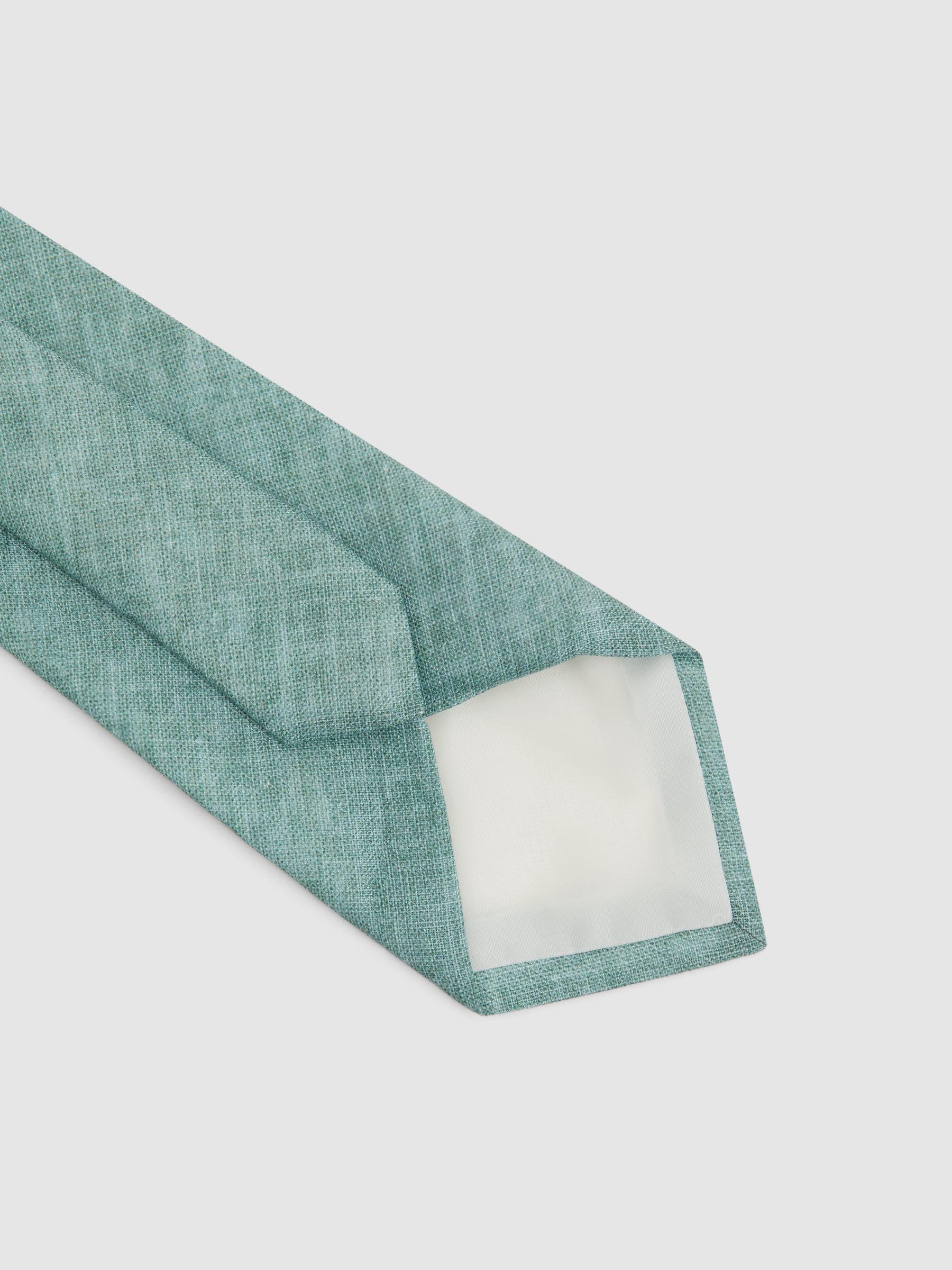 Linen Tie in Pistachio Melange Product Image