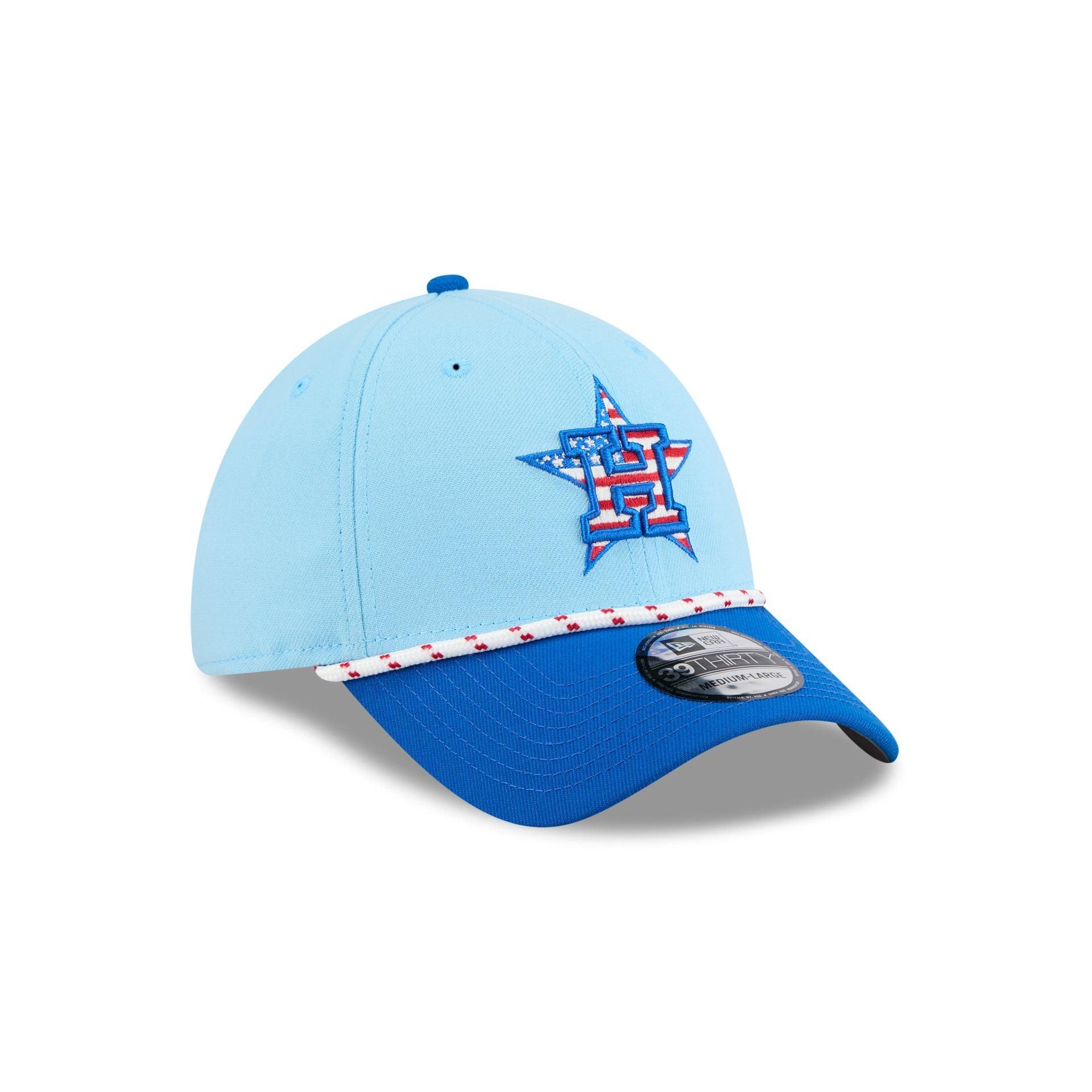 Dominican Republic Red Alt 9FORTY Snapback Hat Male Product Image