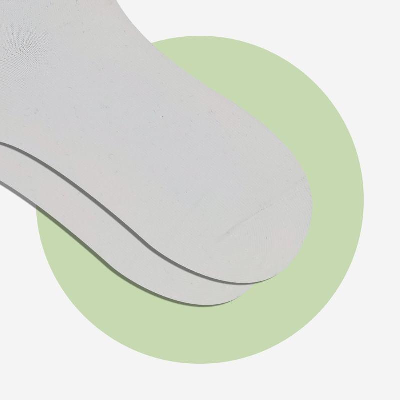 Broccoli Embroidered Socks Product Image