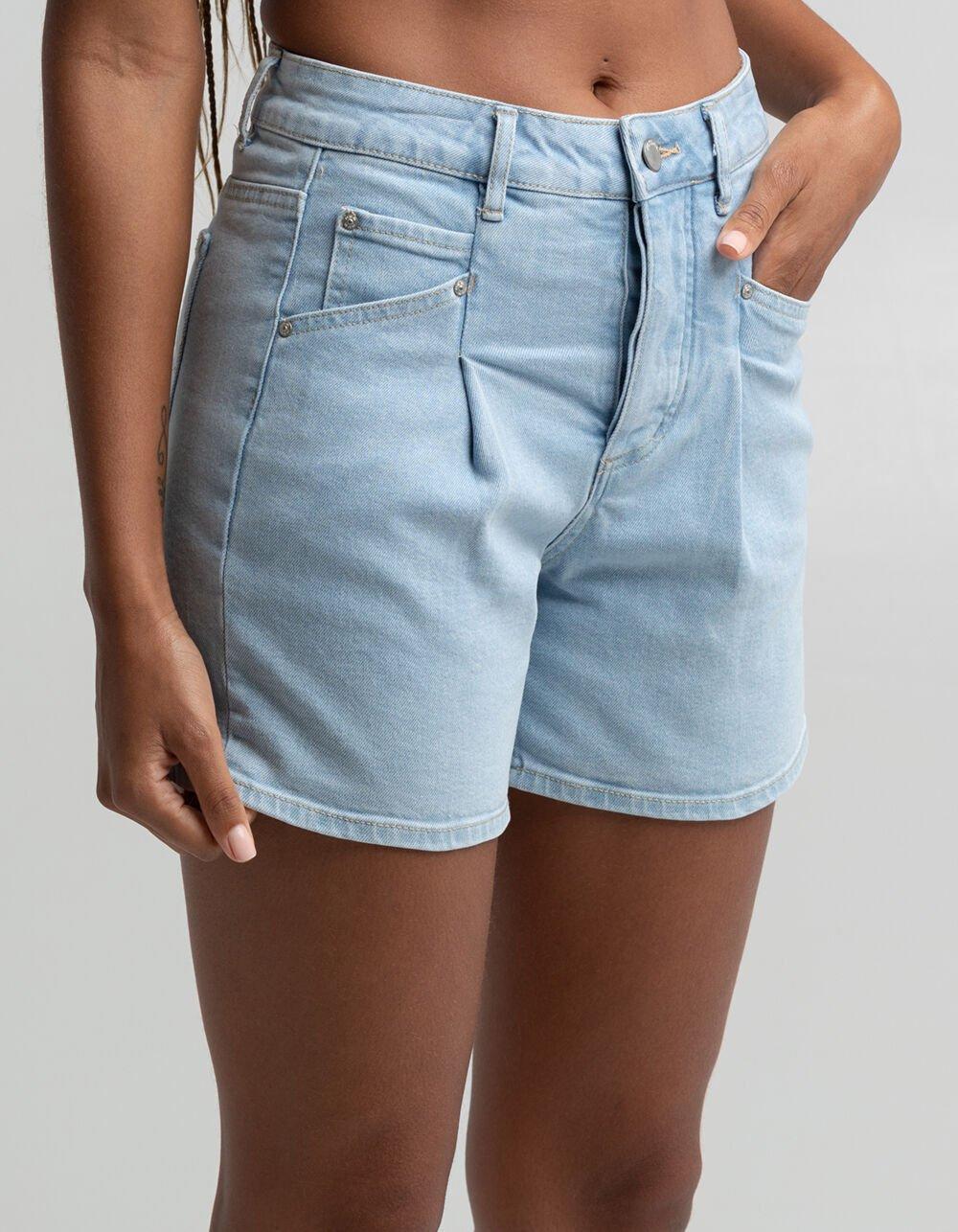 RSQ Womens Pleated Denim Shorts - LIGHT WASH Product Image