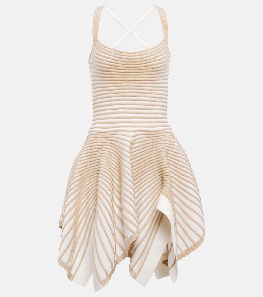 ALAÏA Sculpting Dress In Beige & Blanc Product Image