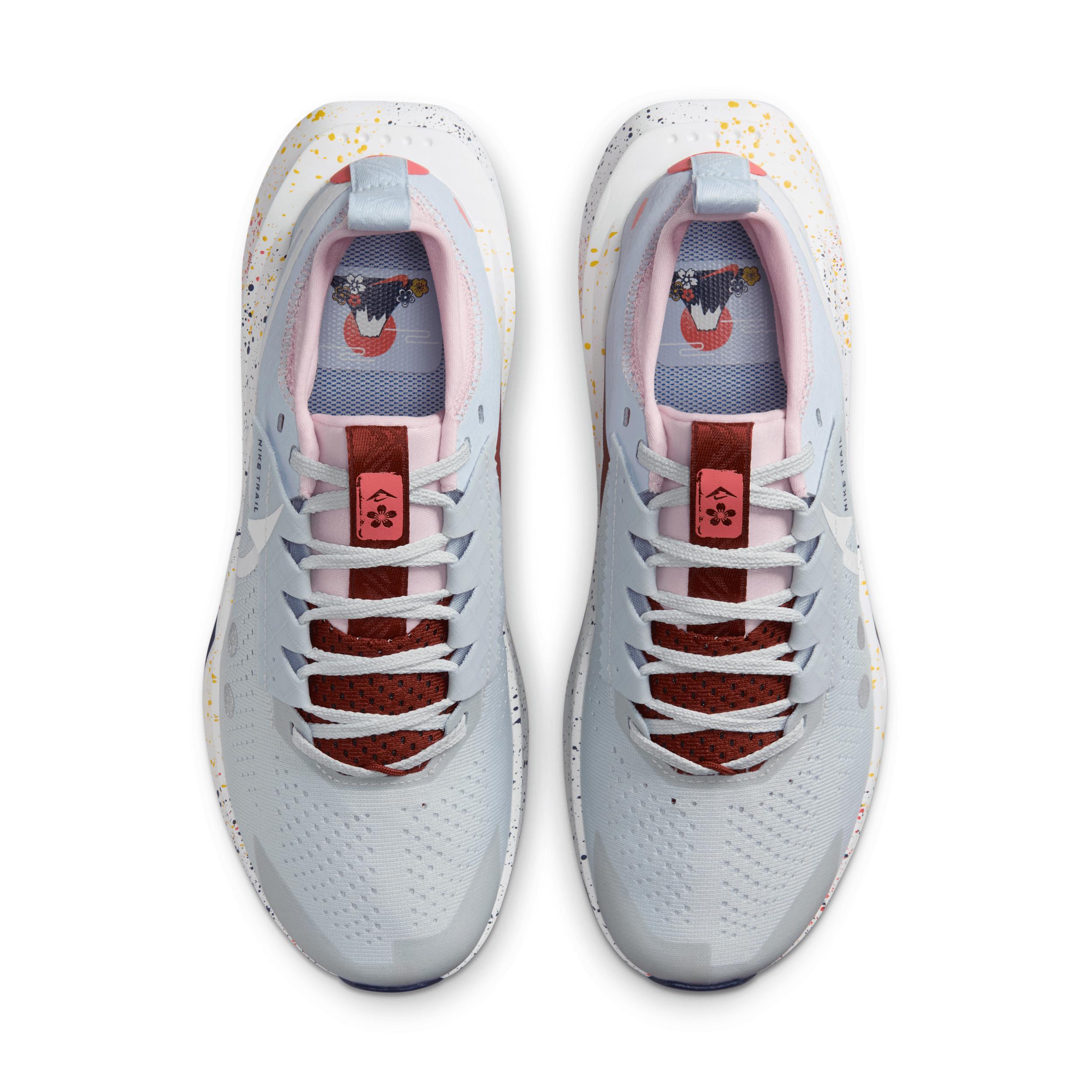Nike Women's Zegama 2 Trail Running Shoes Product Image
