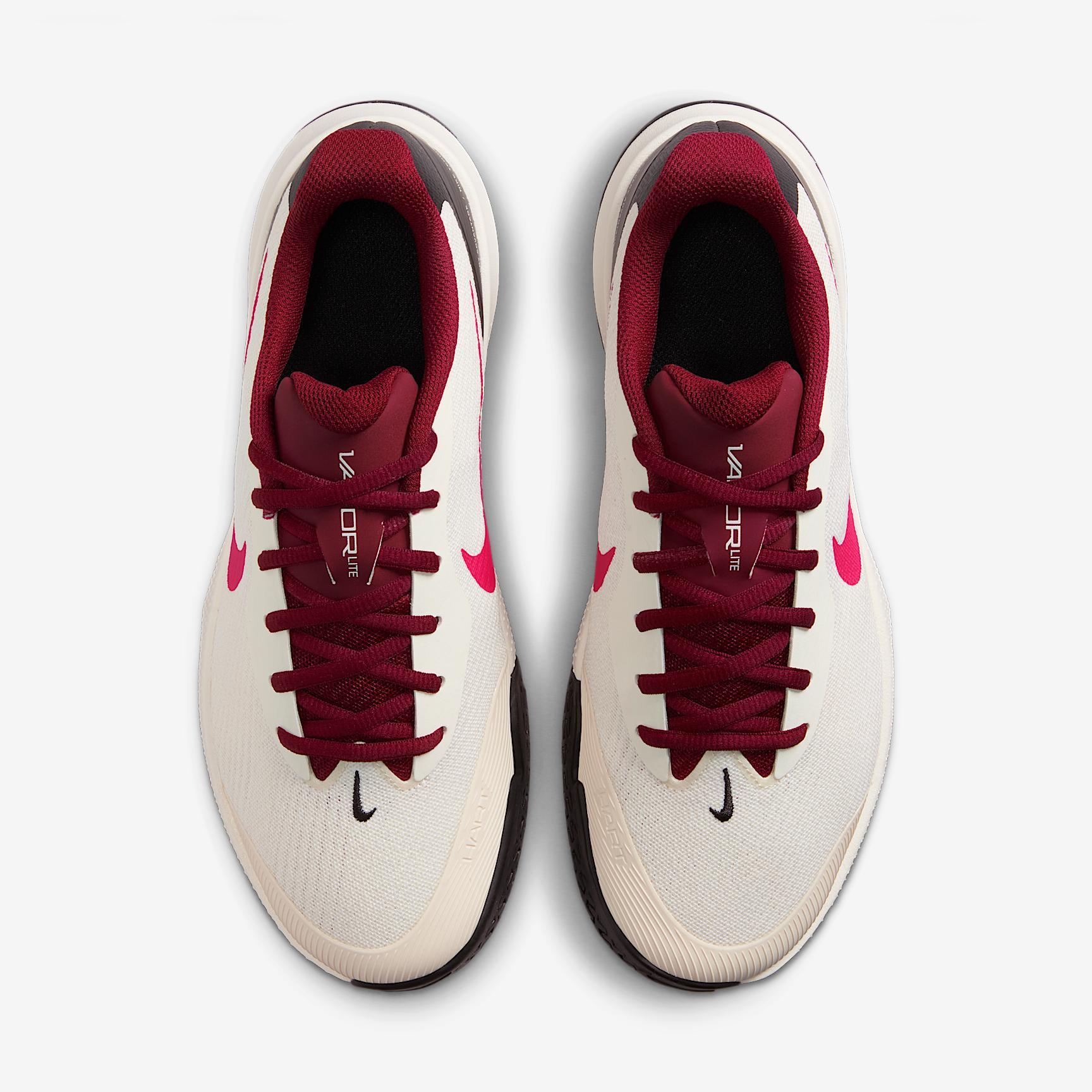 Nike Women's Vapor Lite 3 Hard Court Tennis Shoes Product Image